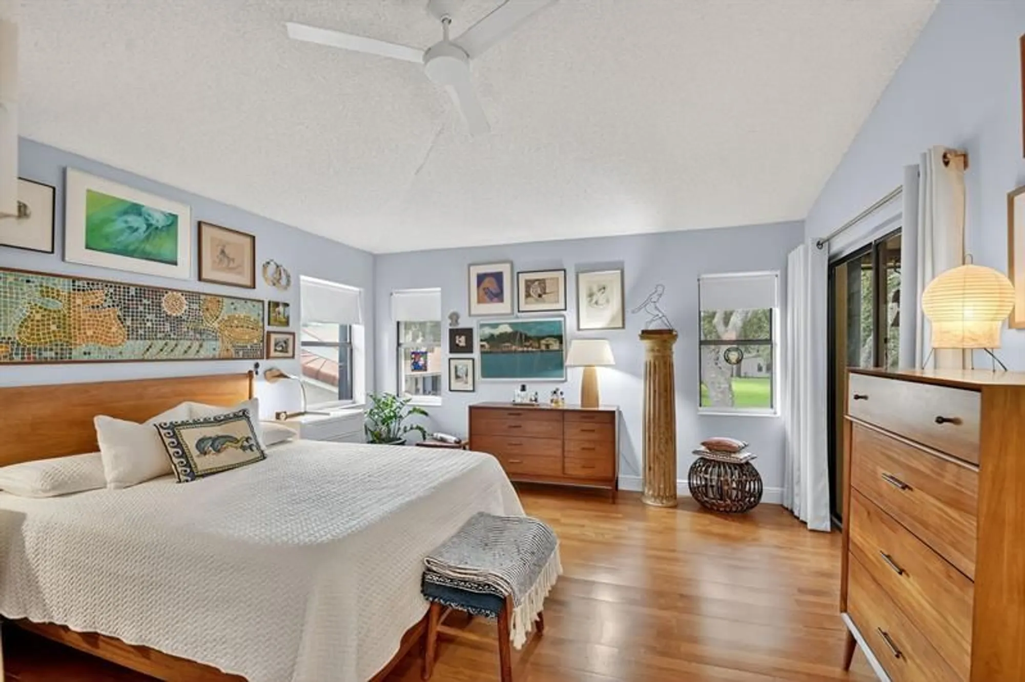 Property Slideshow image 16 of 31 | 9633 sills dr 201, Boynton Beach, FL, 33437