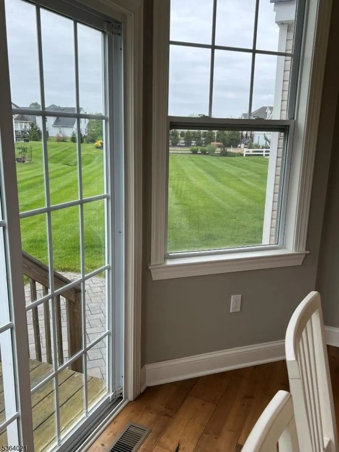 Property Slideshow image 12 of 24 | 6 leidl cir, Hillsborough, NJ, 08844