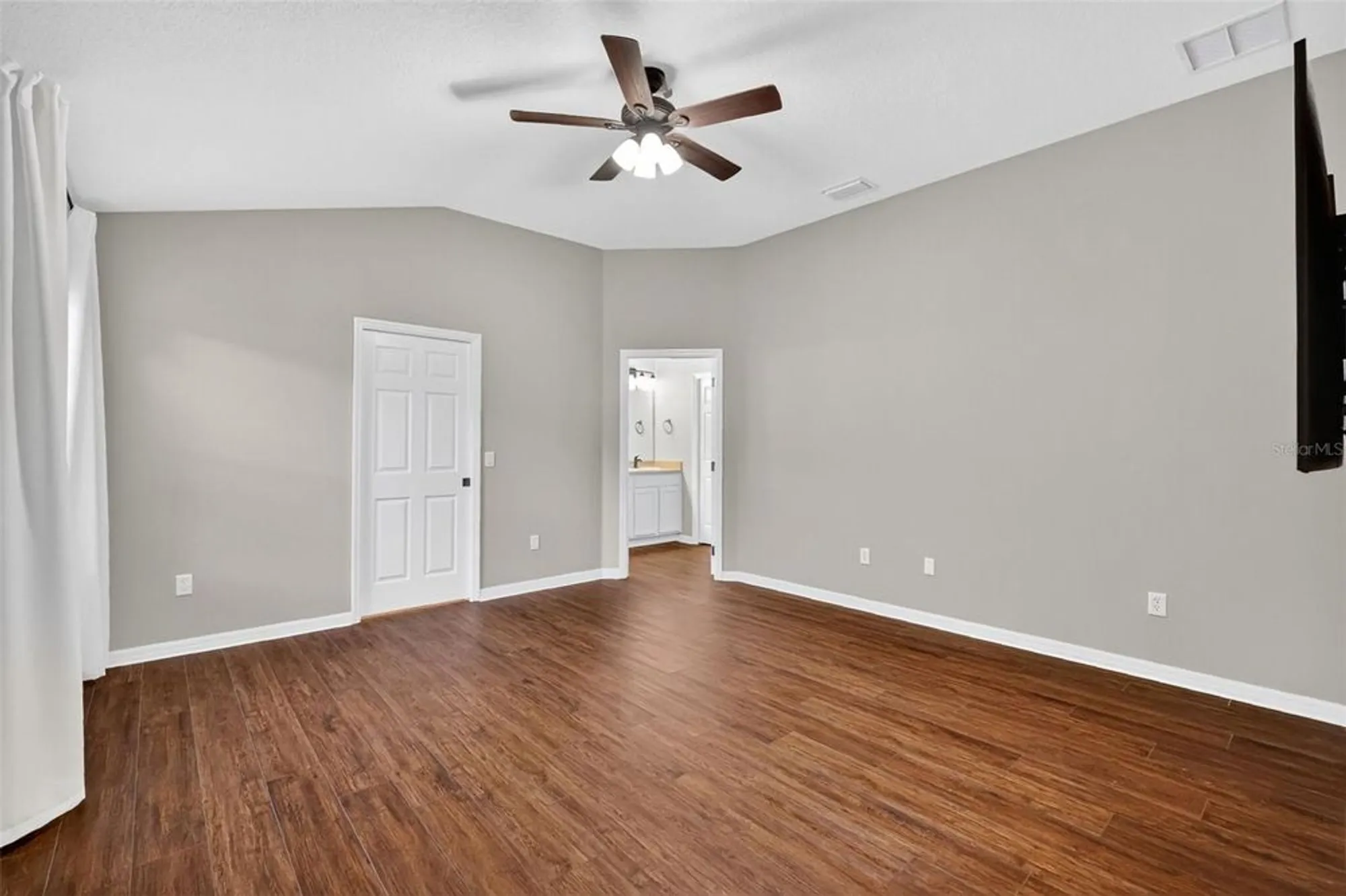 Property Slideshow image 20 of 39 | 669 pearson st, The Villages, FL, 32162