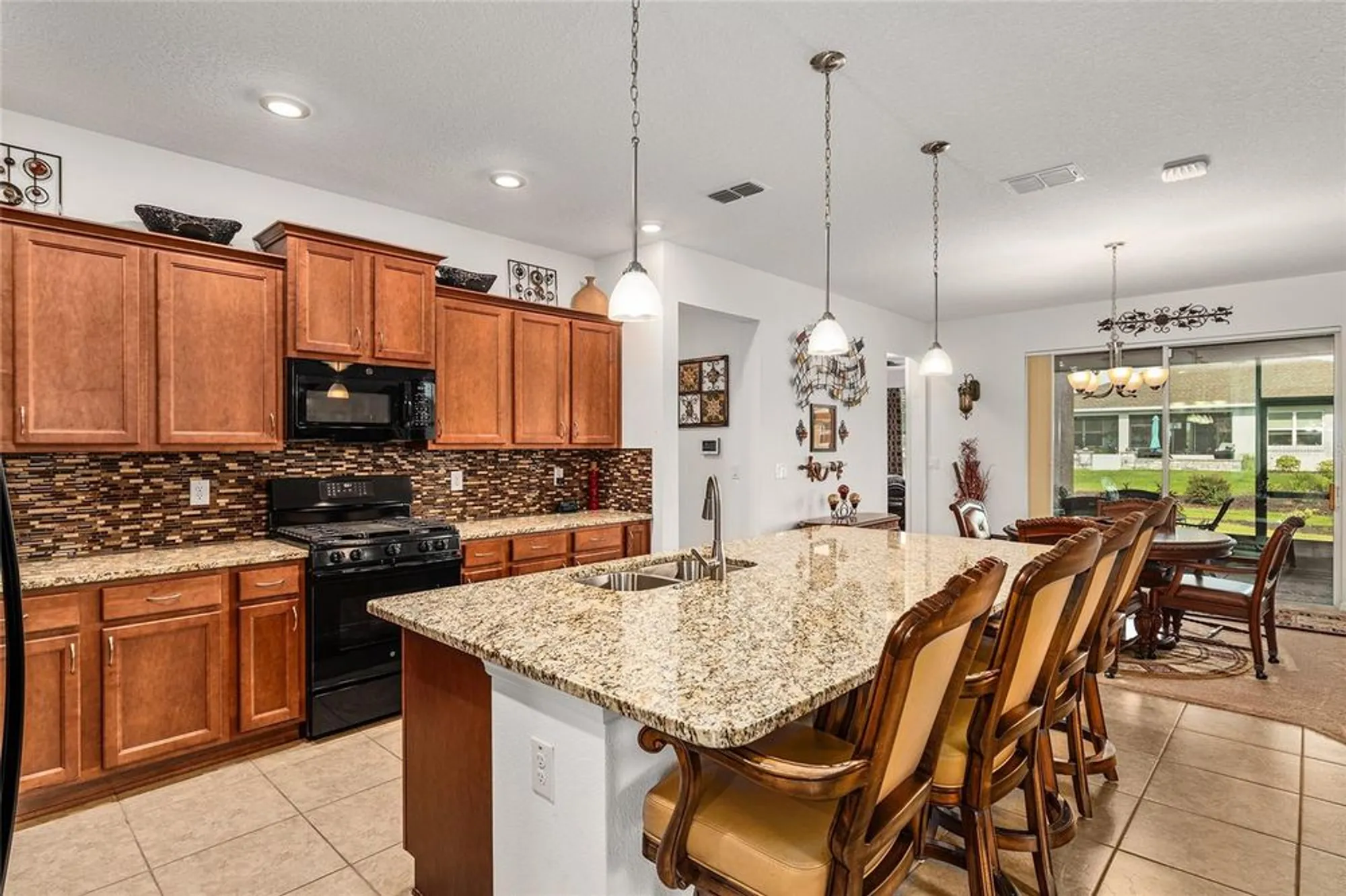 Property Slideshow image 12 of 28 | 8824 sw 104th cir, Ocala, FL, 34481
