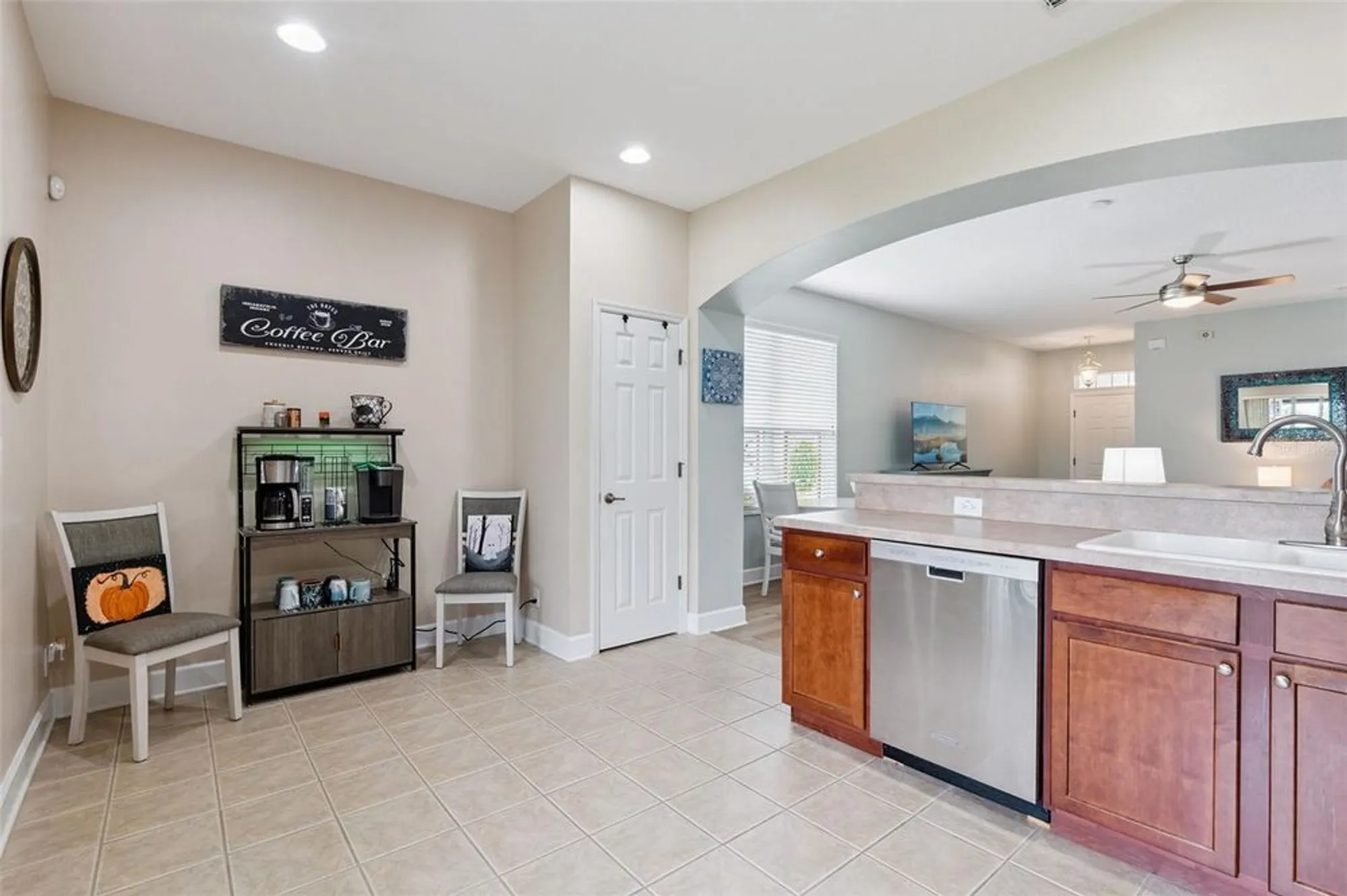 Property Slideshow image 15 of 56 | 1011 claymont blvd, Deland, FL, 32724