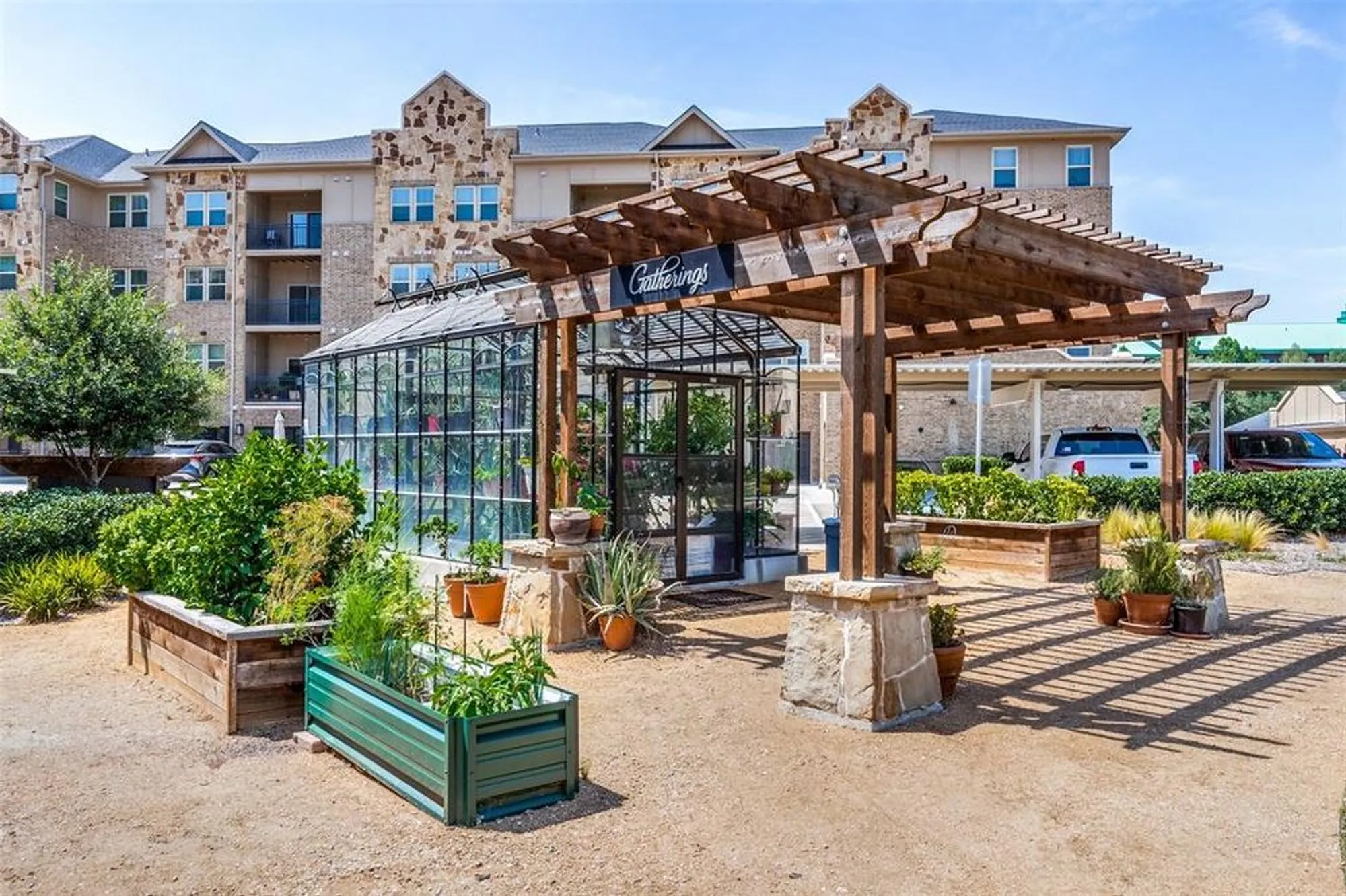 Property Slideshow image 23 of 35 | 1735 wittington pl apt 1207, Dallas, TX, 75234