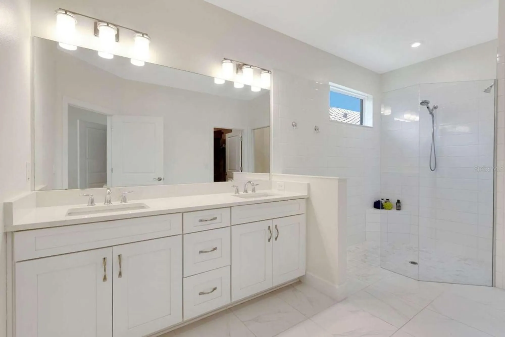 Property Slideshow image 8 of 27 | 5410 morey farms loop, Palmetto, FL, 34221