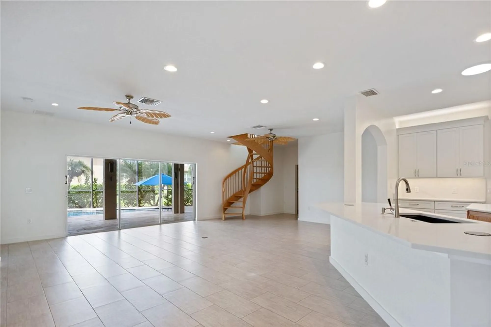 Property Slideshow image 12 of 62 | 4120 limerick dr, Lake Wales, FL, 33859