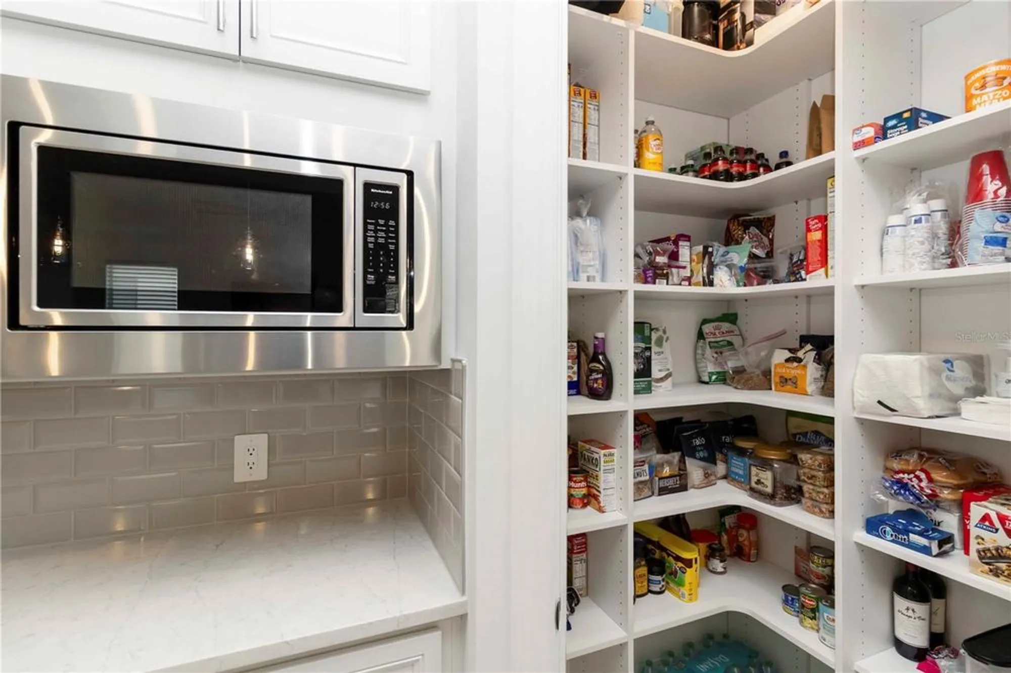 Property Slideshow image 22 of 79 | 7758 summerland cv, Bradenton, FL, 34202