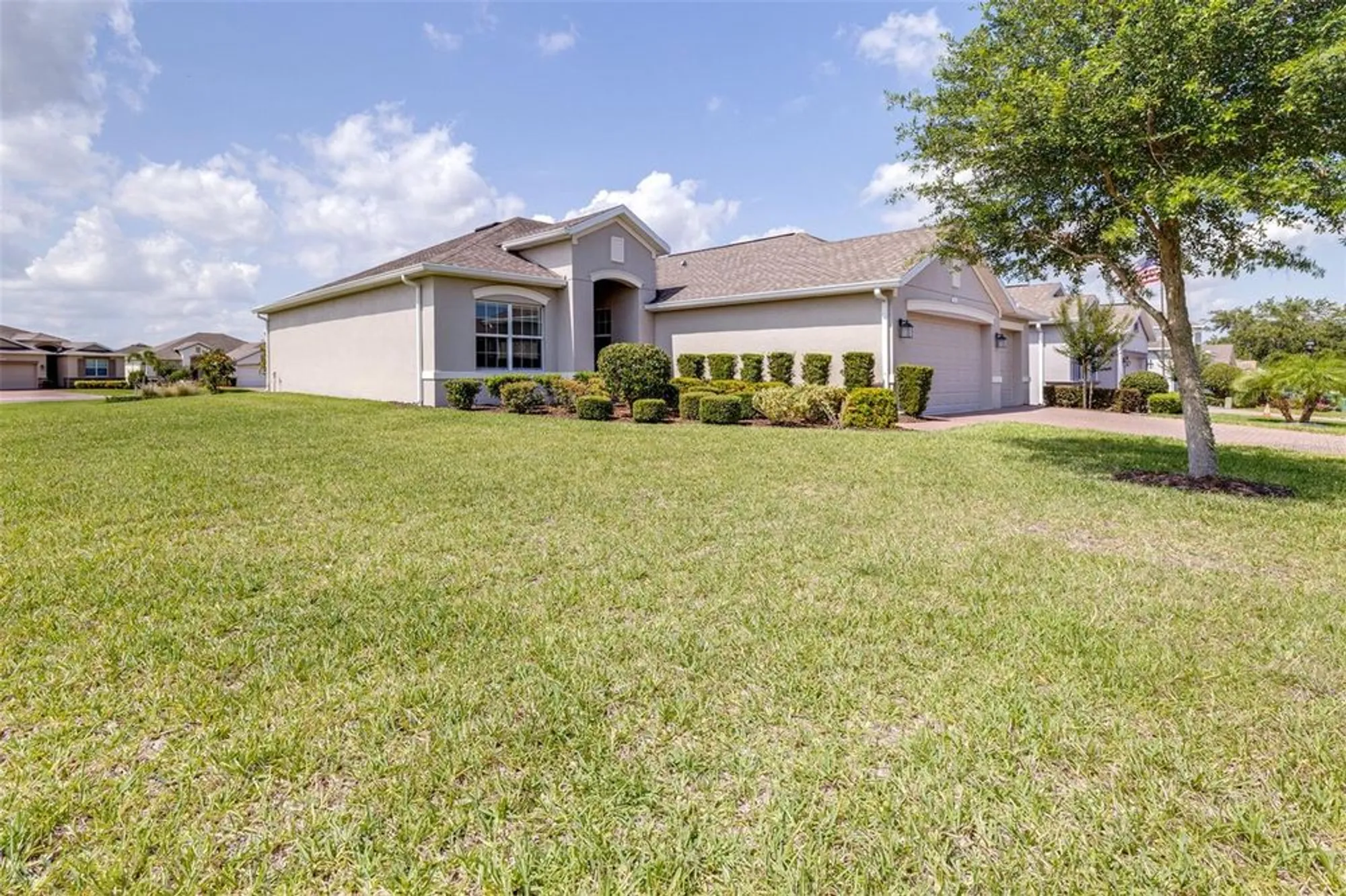 Property Slideshow image 35 of 62 | 3136 langdon ln, Winter Haven, FL, 33884
