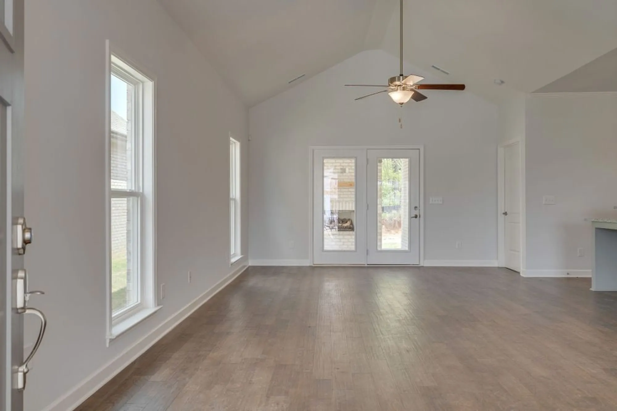 Property Slideshow image 4 of 40 | 7136 maddenwood ln, Hermitage, TN, 37076