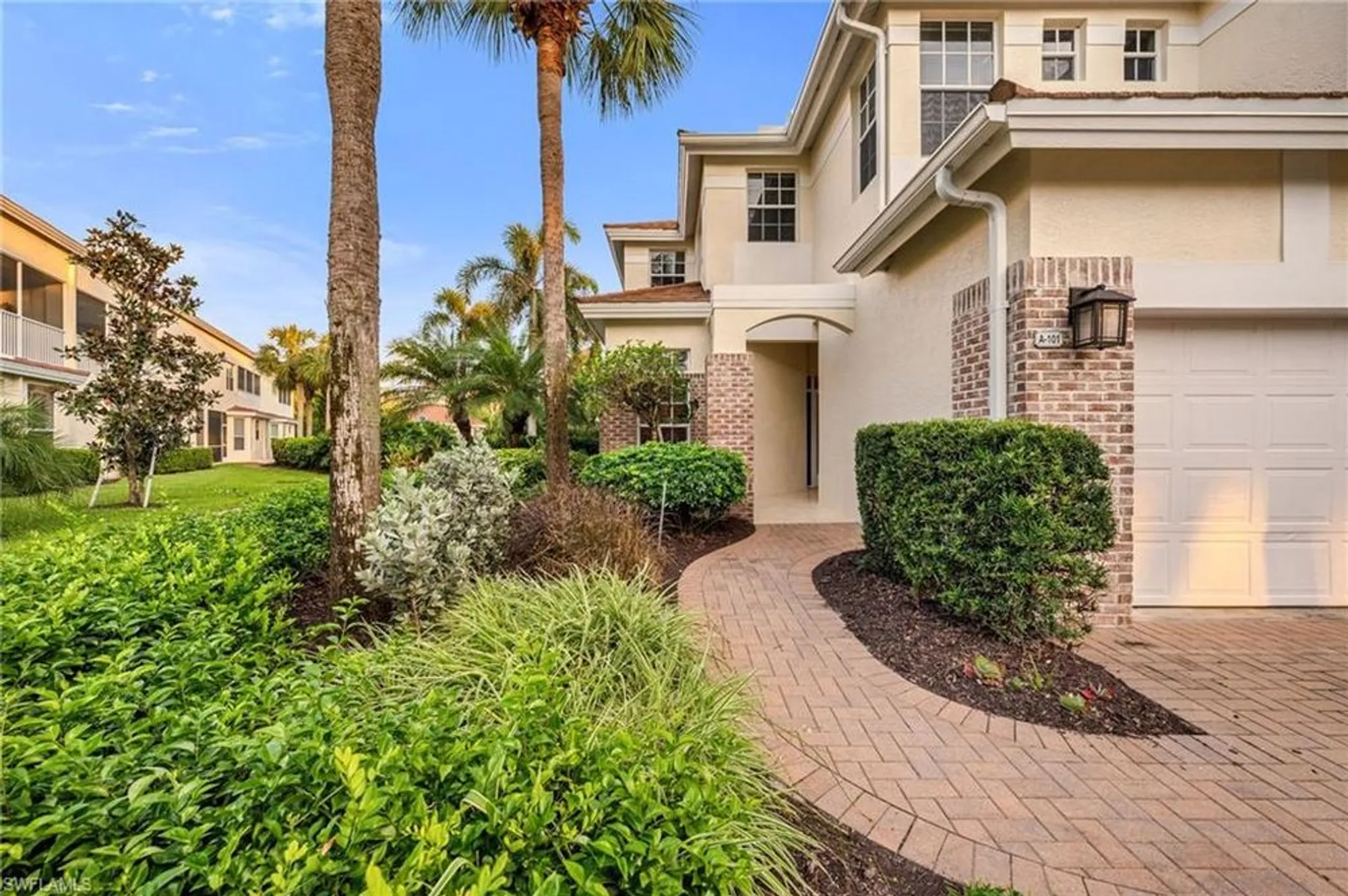 Property Slideshow image 6 of 18 | 25061 cypress hollow ct 101, Bonita Springs, FL, 34134