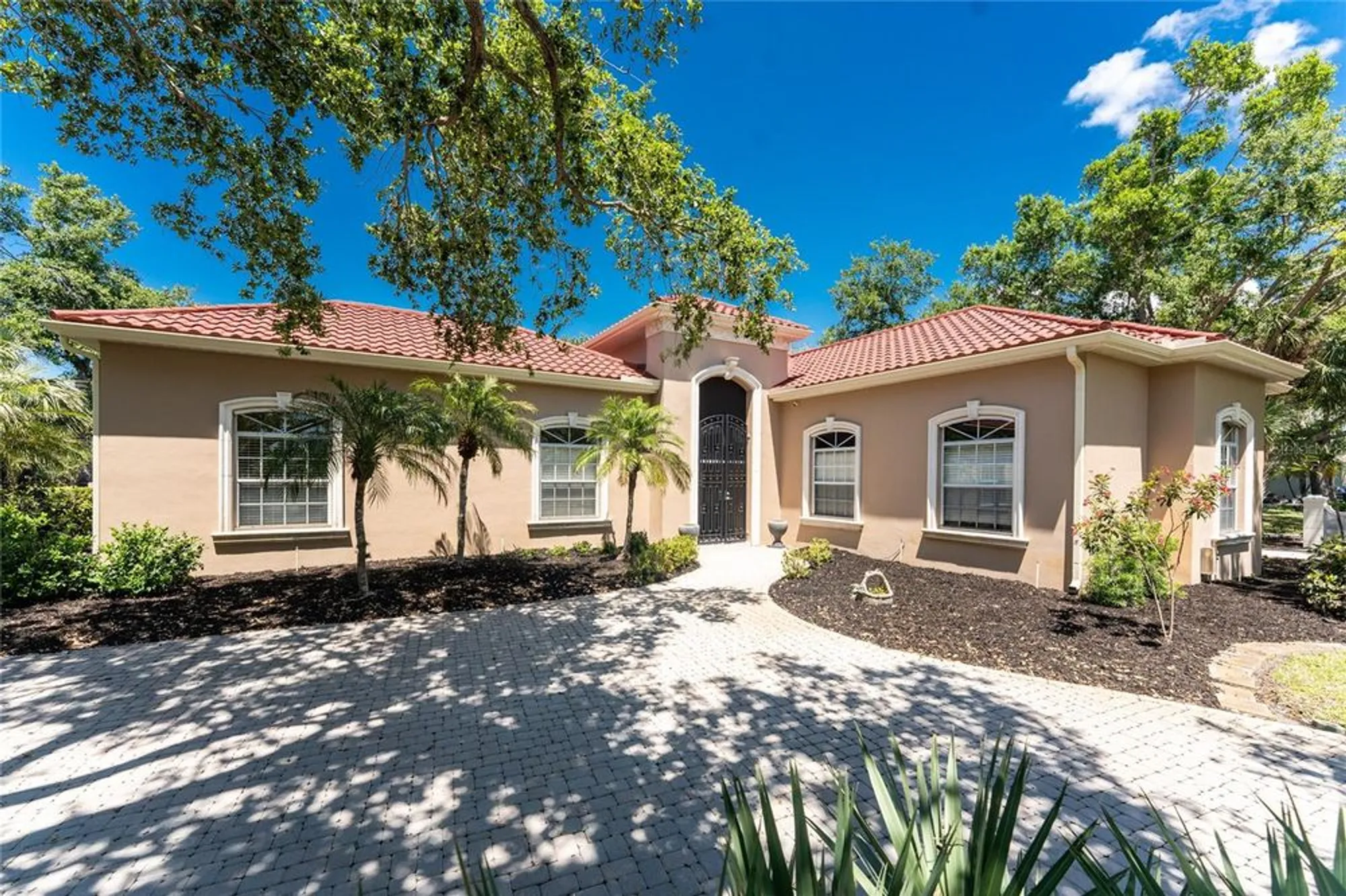 Property Slideshow image 8 of 98 | 26 saint croix way, Englewood, FL, 34223