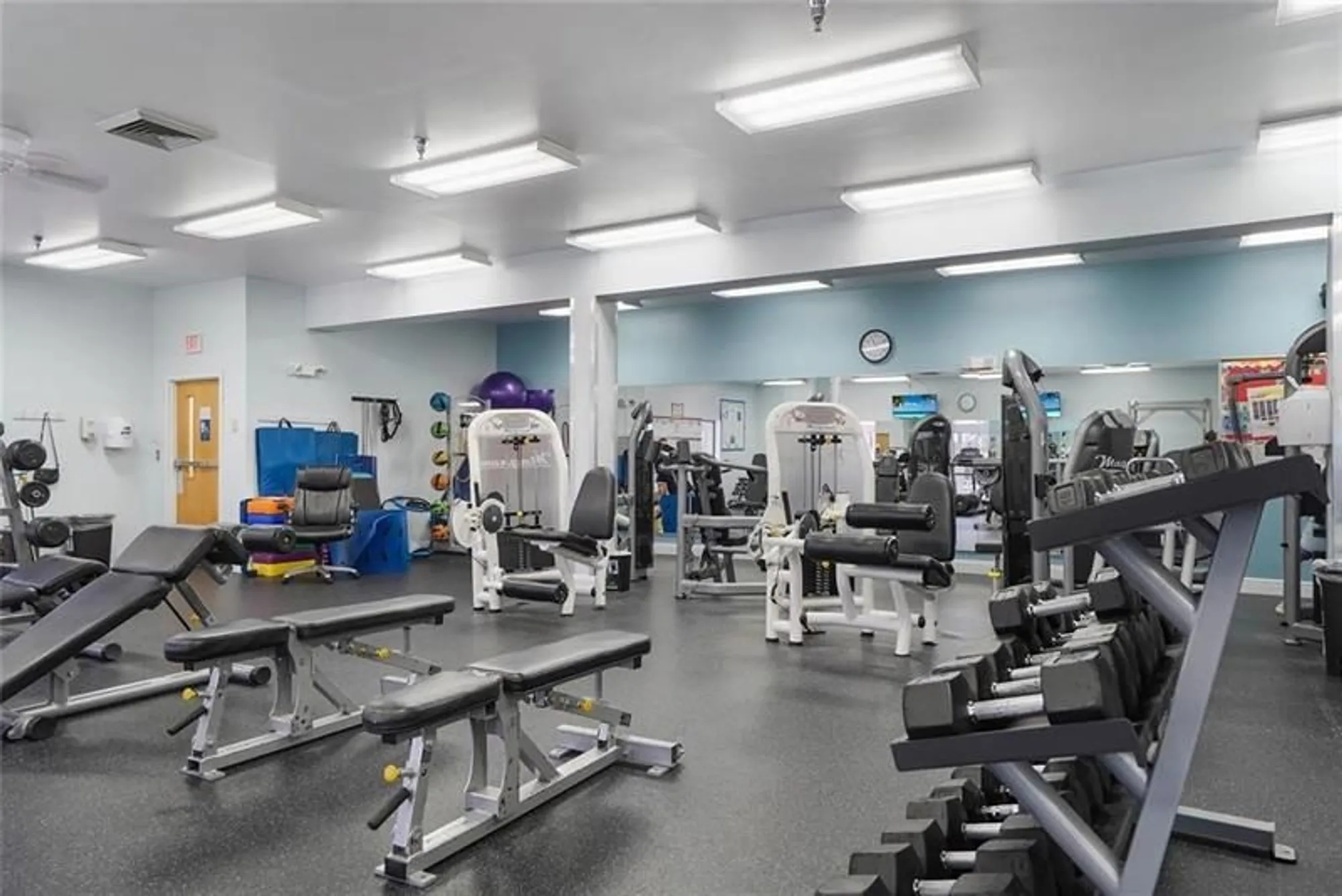 Property Slideshow image 34 of 37 | 4301 martinique cir h2, Coconut Creek, FL, 33066