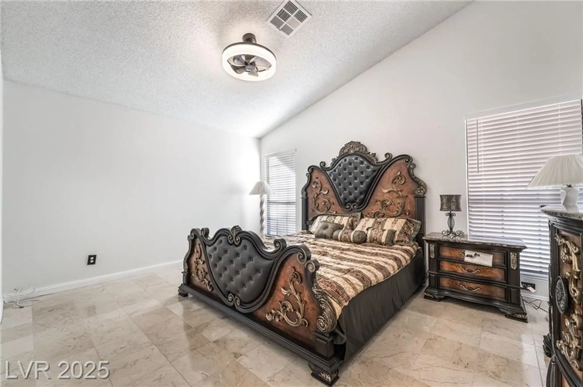Property Slideshow image 14 of 48 | 4837 maryvale dr, Las Vegas, NV, 89130