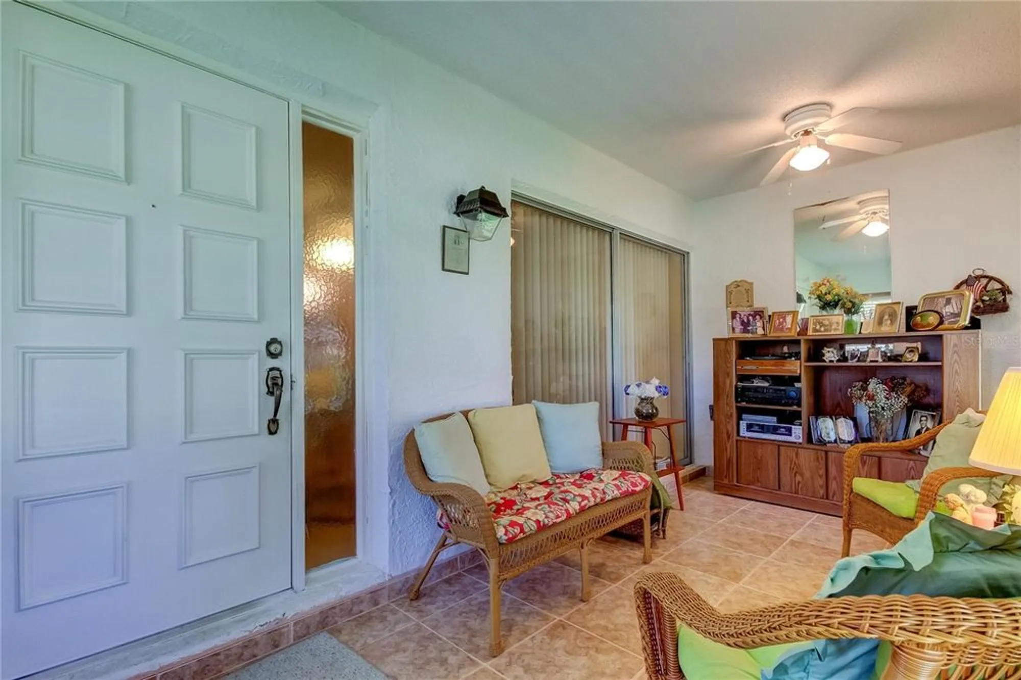 Property Slideshow image 31 of 44 | 3283 hilary cir 2c, Palm Harbor, FL, 34684