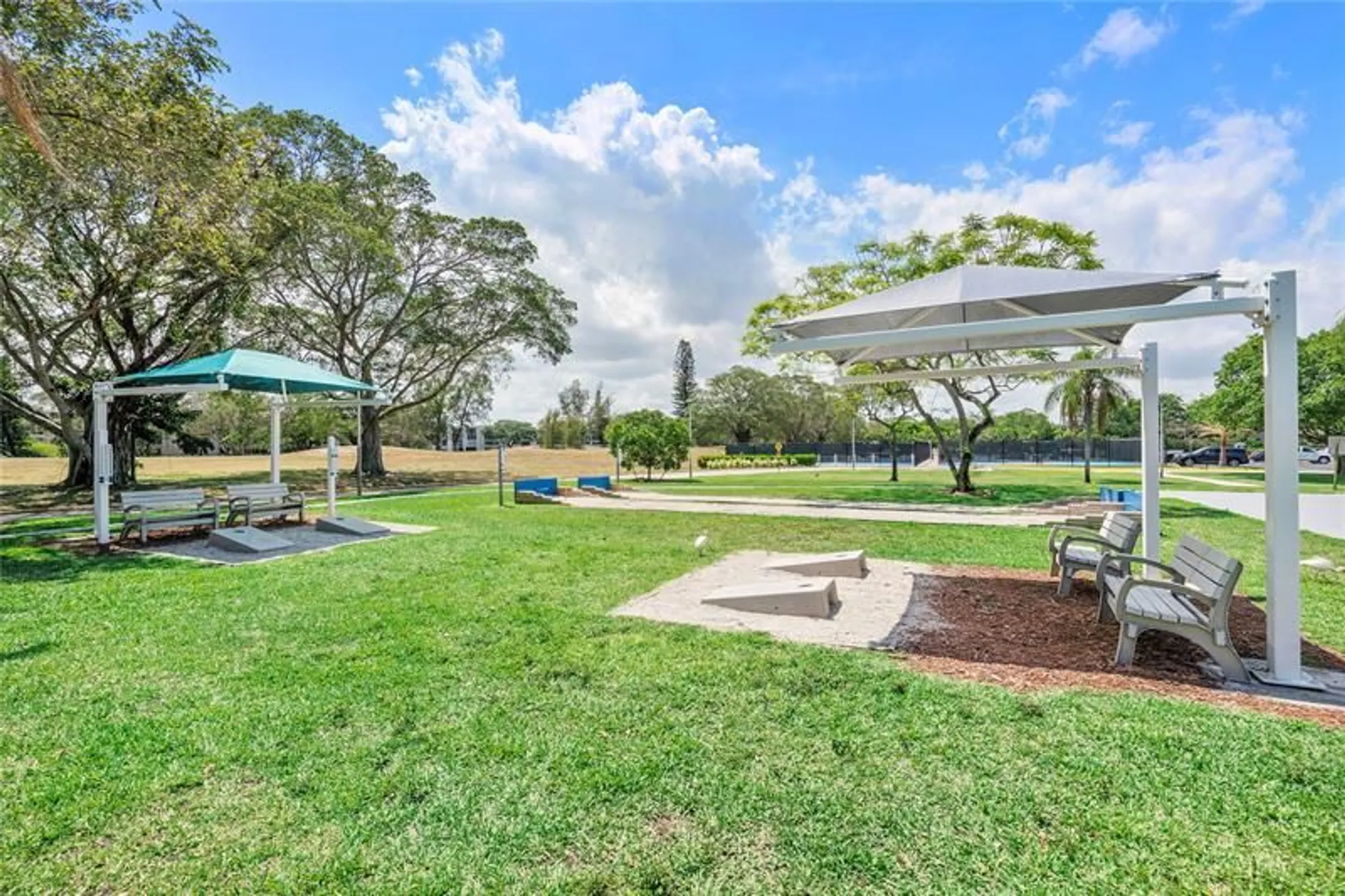 Property Slideshow image 17 of 36 | 373 tilford r # 373, Deerfield Beach, FL, 33442