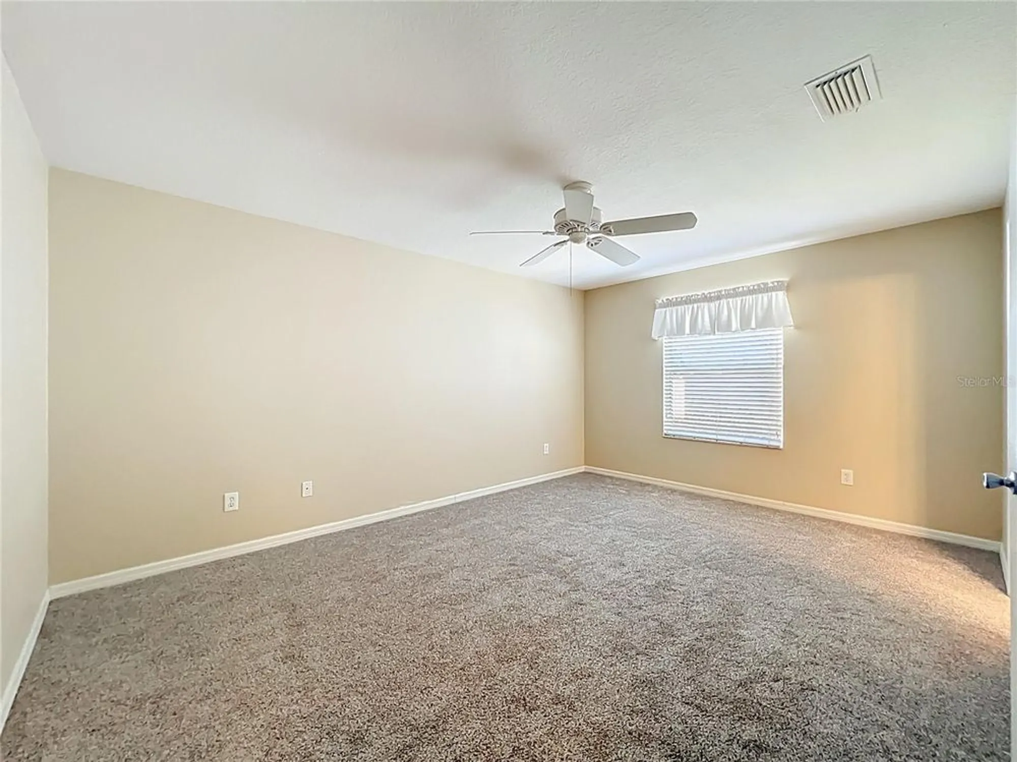 Property Slideshow image 14 of 14 | 1861 endsley ct, The Villages, FL, 32162