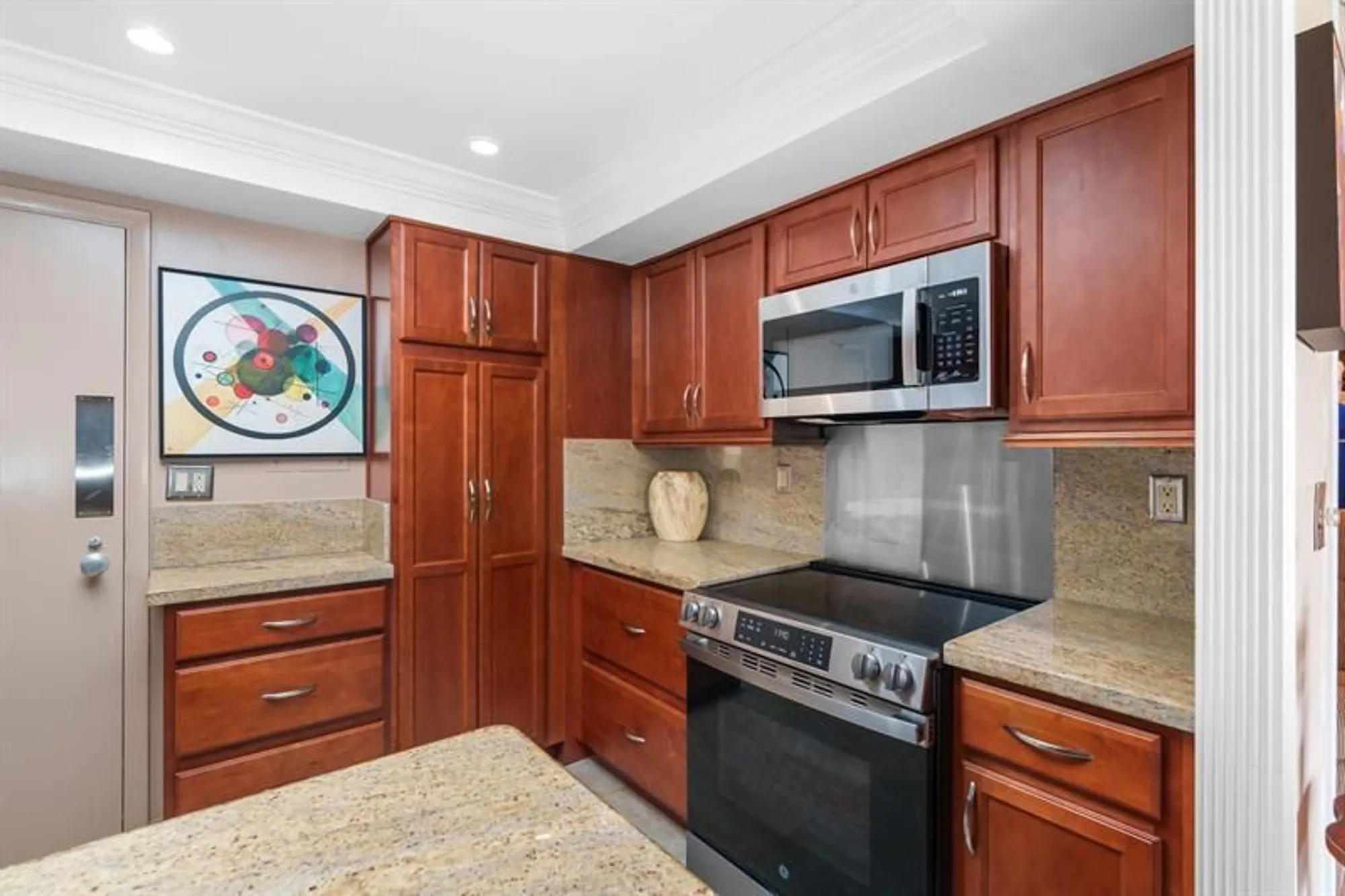 Property Slideshow image 17 of 47 | 3333 ne 34th st 1214, Fort Lauderdale, FL, 33308