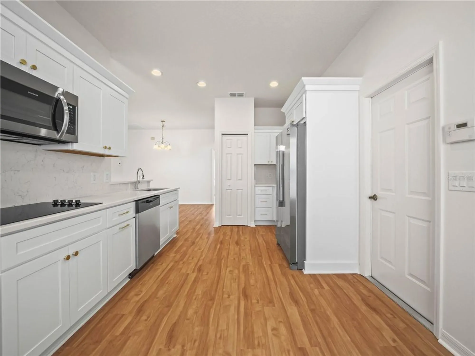 Property Slideshow image 10 of 72 | 4139 aberdeen ln, Lake Wales, FL, 33859