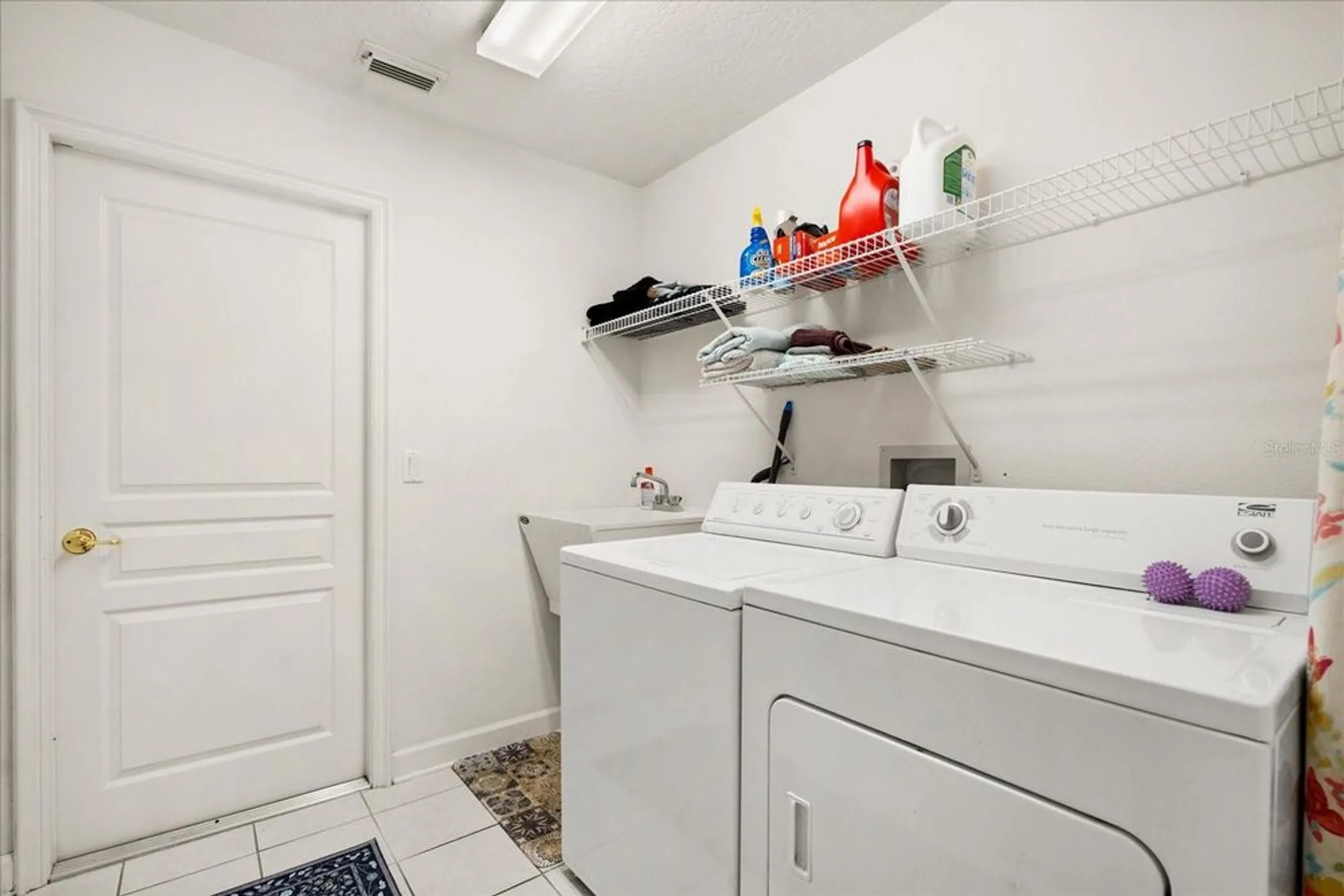 Property Slideshow image 23 of 52 | 2112 saint ives ct, Clermont, FL, 34711