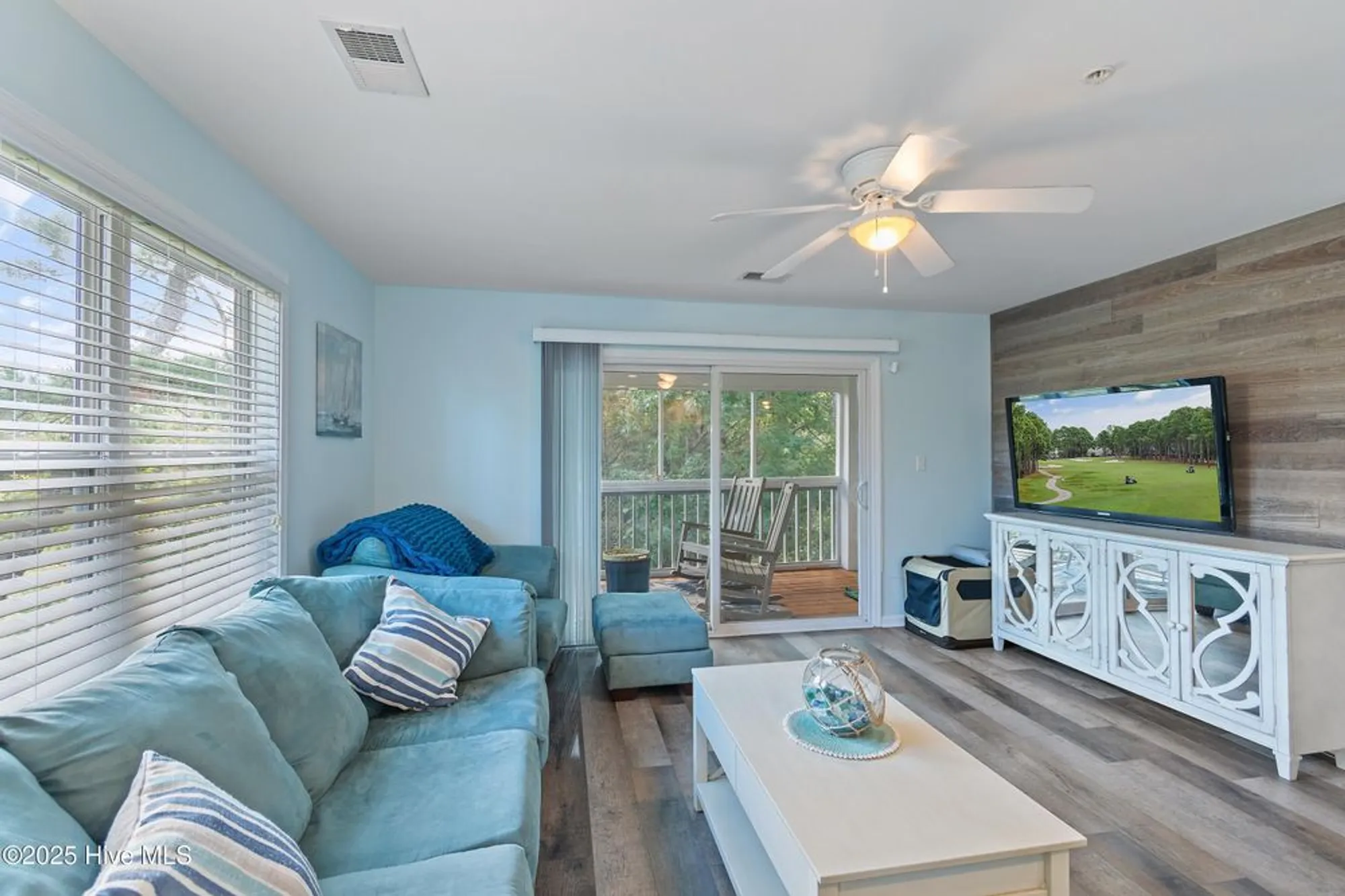 Property Slideshow image 14 of 31 | 3350 club villa dr 2105, Southport, NC, 28461