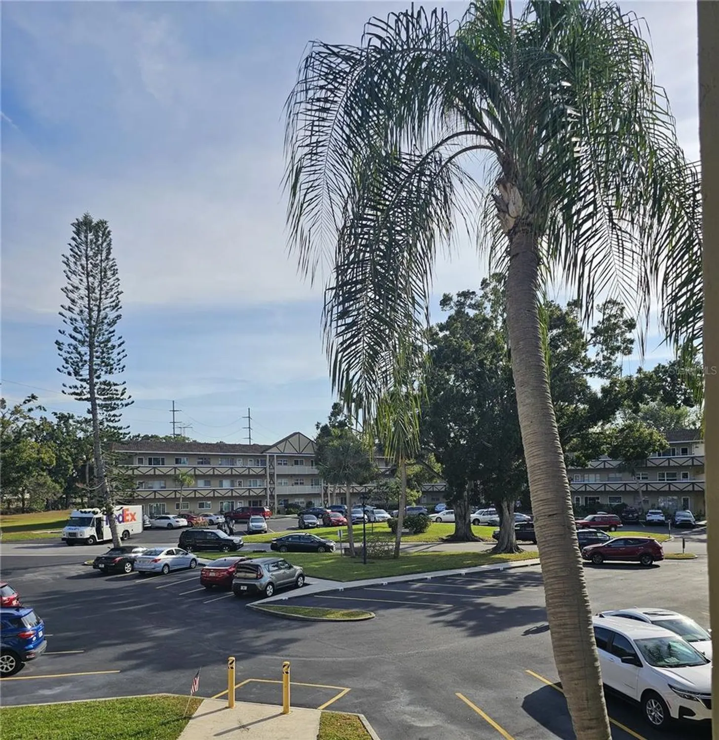 Property Slideshow image 15 of 26 | 2462 brazilia dr 42, Clearwater, FL, 33763