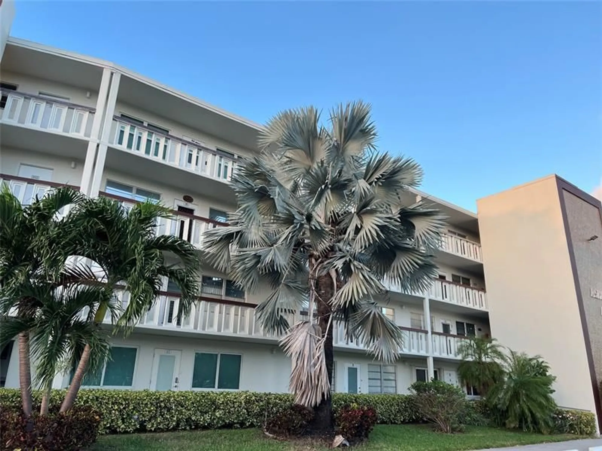 Property Slideshow image 27 of 48 | 49 ashby a # 49, Deerfield Beach, FL, 33442