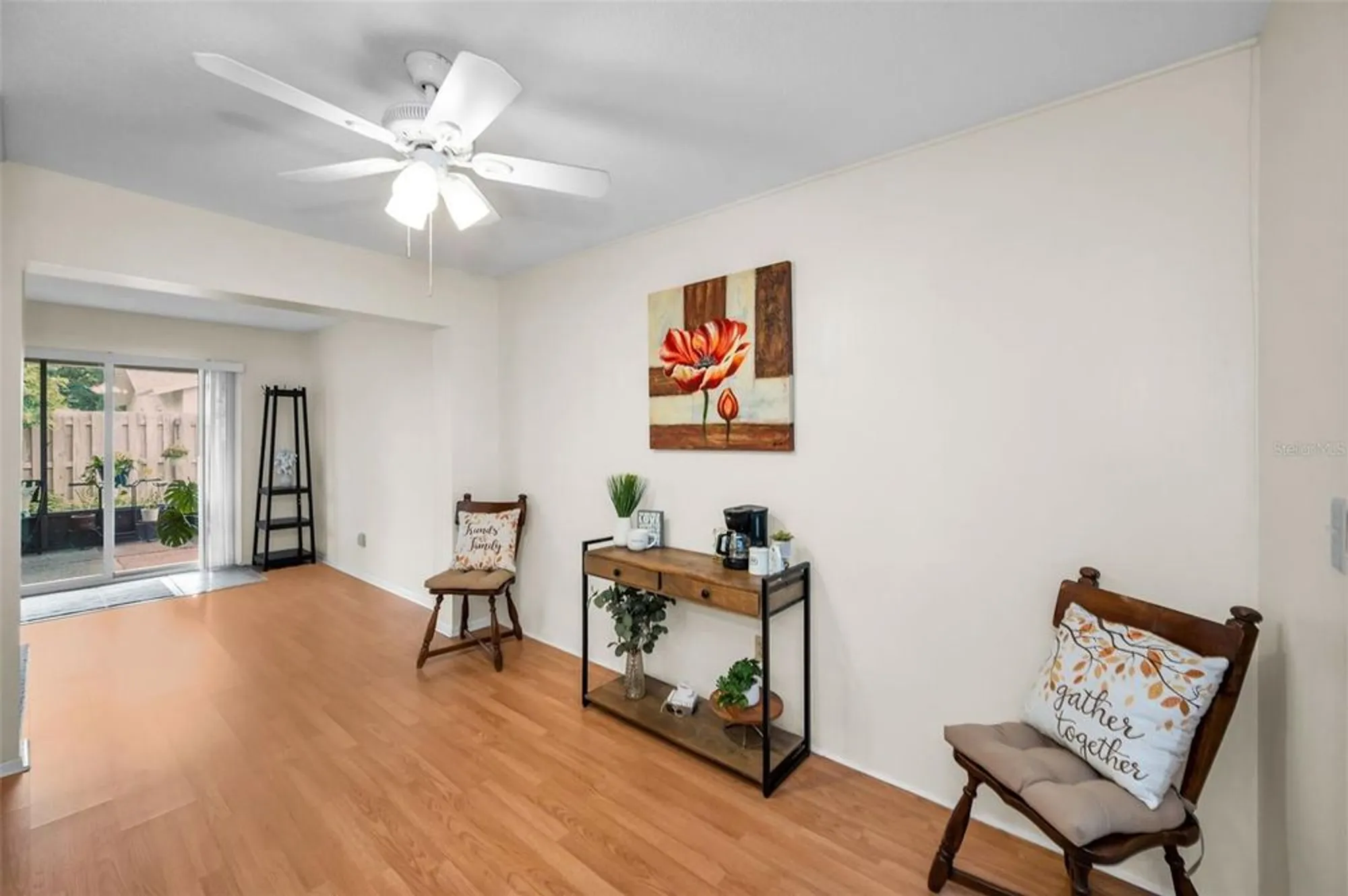 Property Slideshow image 22 of 70 | 921 anchorage ln, Palm Harbor, FL, 34685