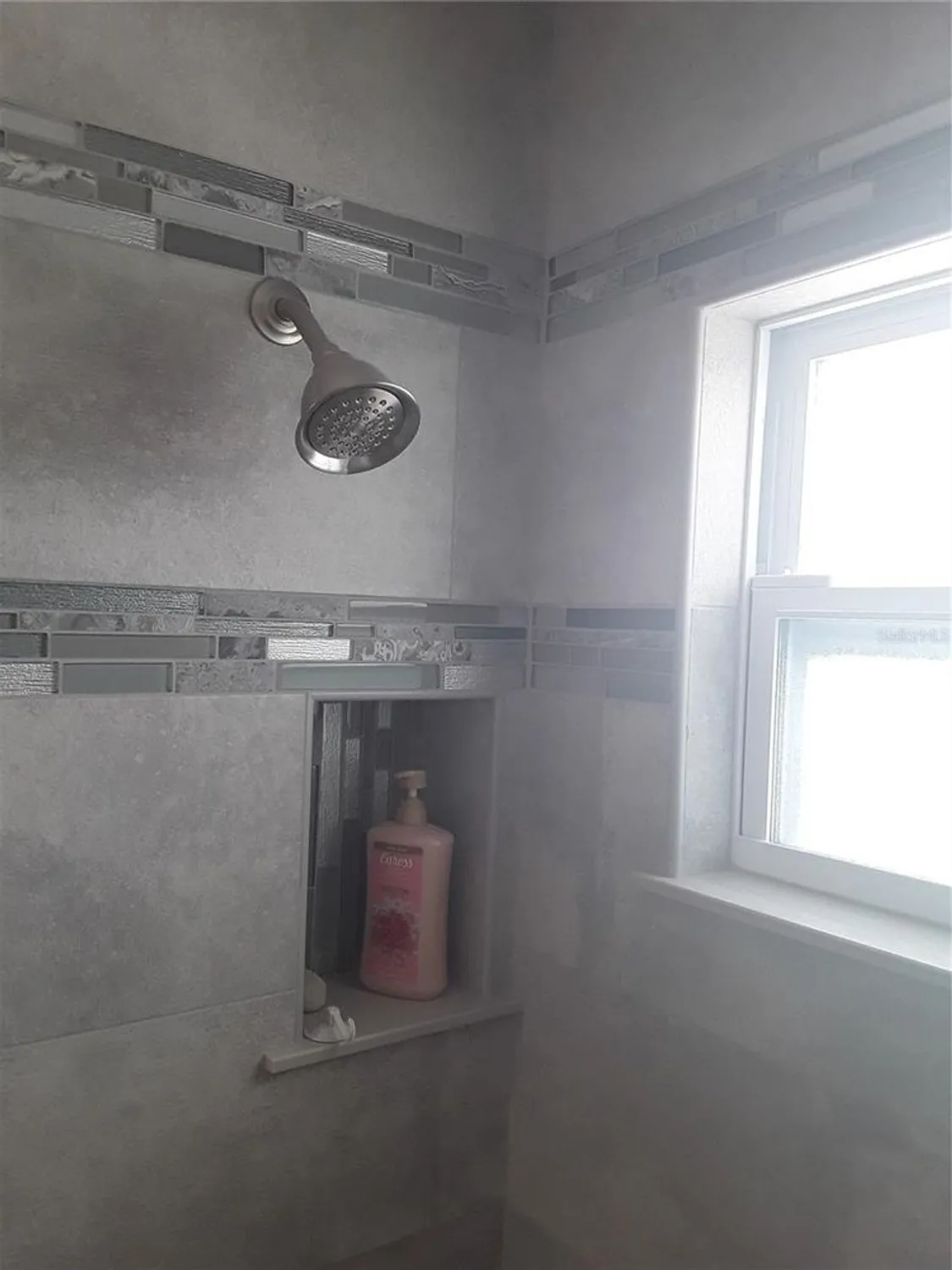 Property Slideshow image 35 of 48 | 702 cypress pl, Sun City Center, FL, 33573