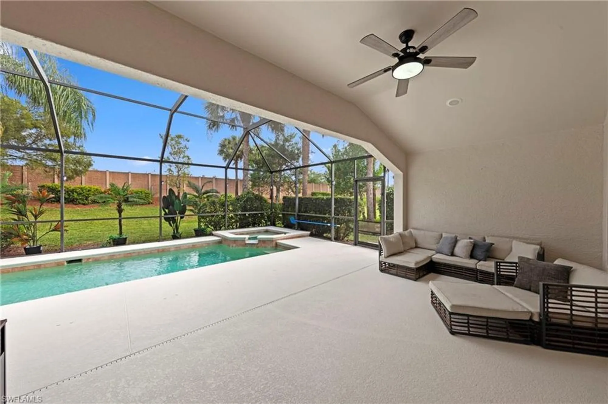 Property Slideshow image 33 of 48 | 10037 colonial country club blvd, Fort Myers, FL, 33913