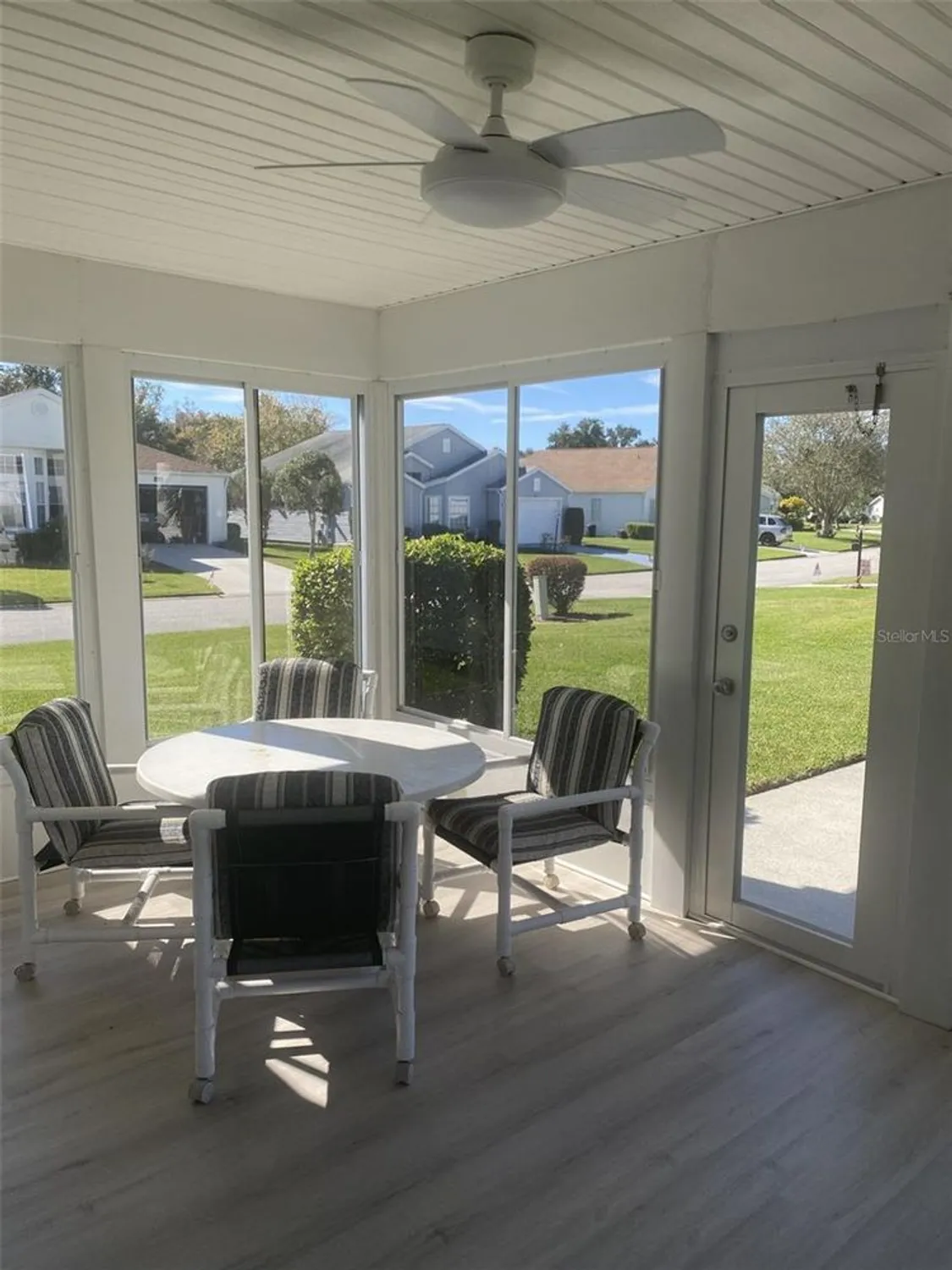 Property Slideshow image 6 of 6 | 25327 hibiscus st, Leesburg, FL, 34748