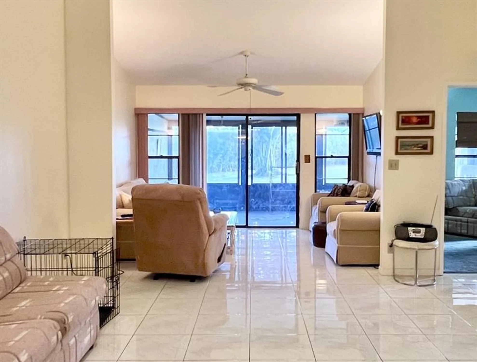 Property Slideshow image 18 of 51 | 10714 beach palm ct b, Boynton Beach, FL, 33437