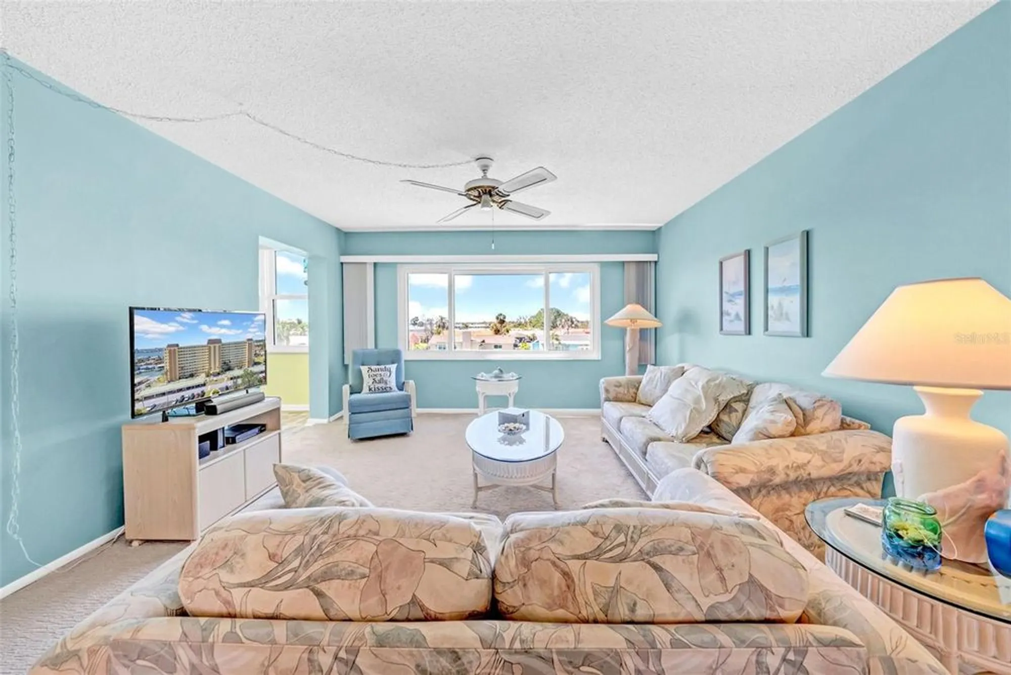 Property Slideshow image 9 of 49 | 4725 cove cir apt 302, St Petersburg, FL, 33708