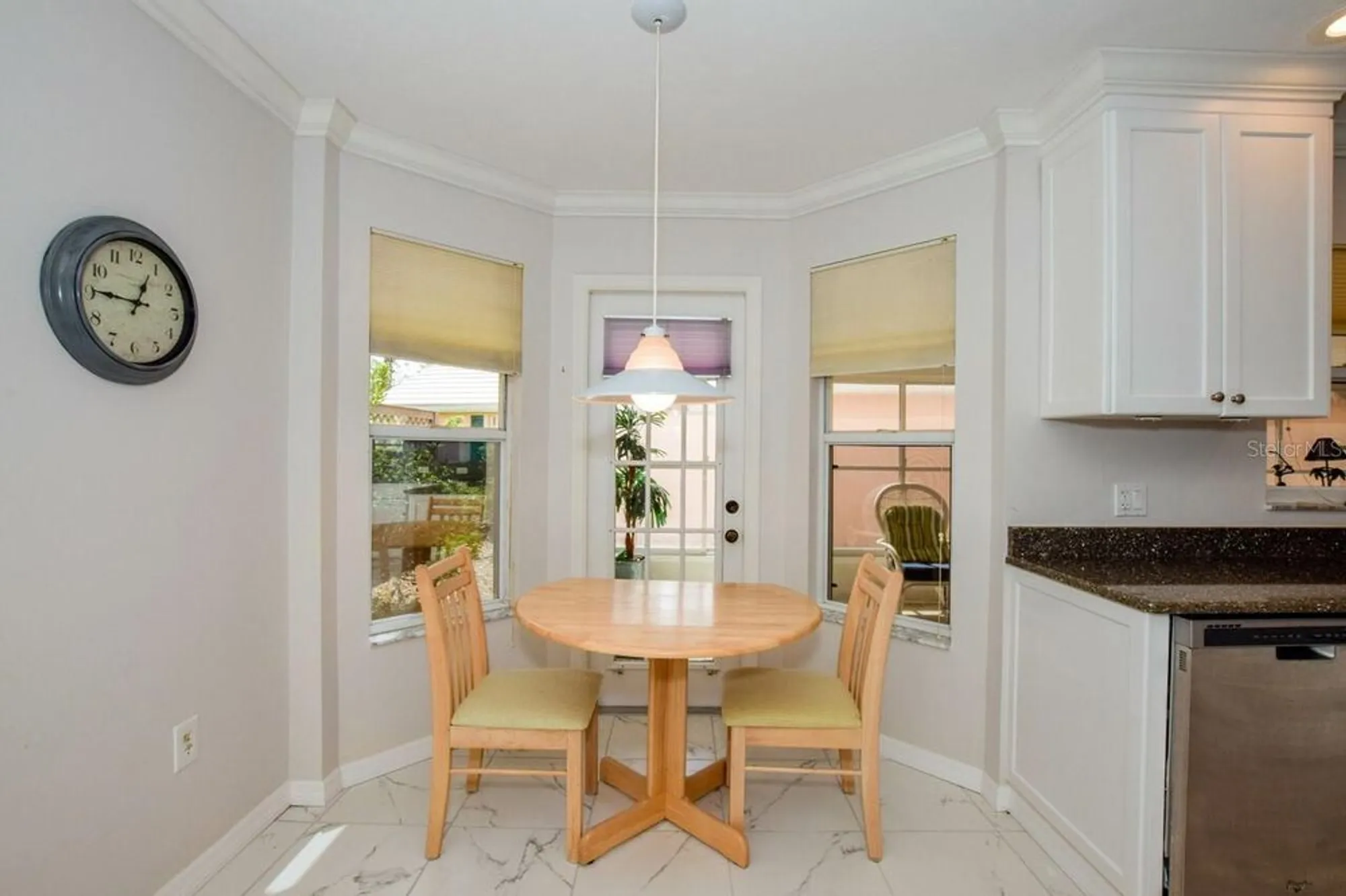 Property Slideshow image 14 of 57 | 745 harrington lake dr 30, Venice, FL, 34293