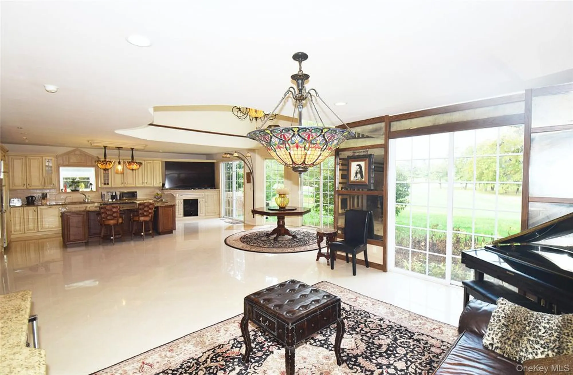 Property Slideshow image 14 of 26 | 259 altessa blvd, Melville, NY, 11747