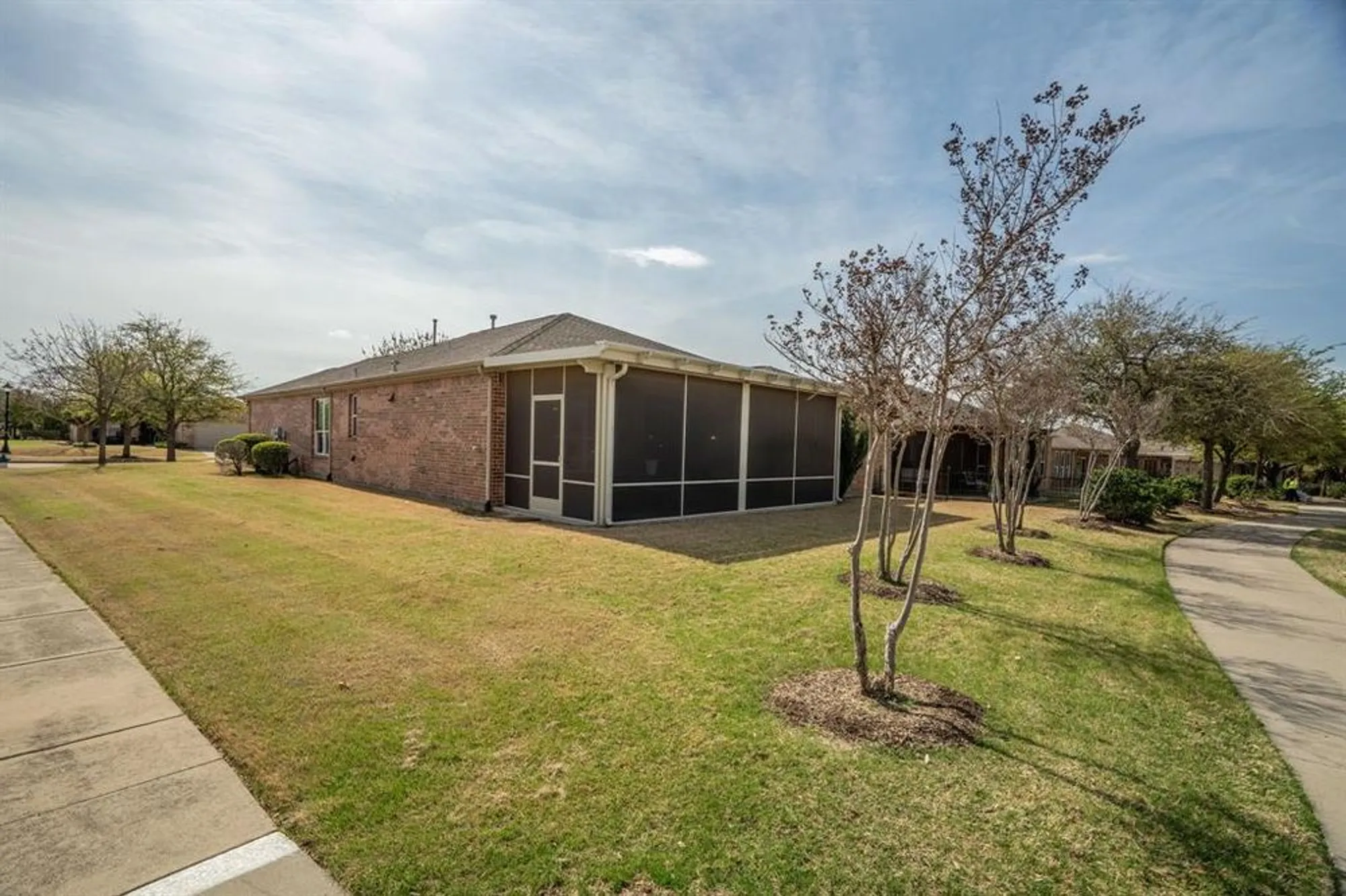 Property Slideshow image 27 of 39 | 942 carrington greens dr, Frisco, TX, 75036