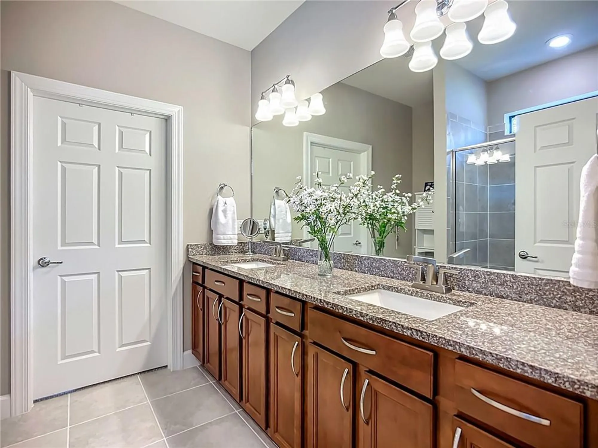 Property Slideshow image 15 of 33 | 2525 daisy dr, North Port, FL, 34289