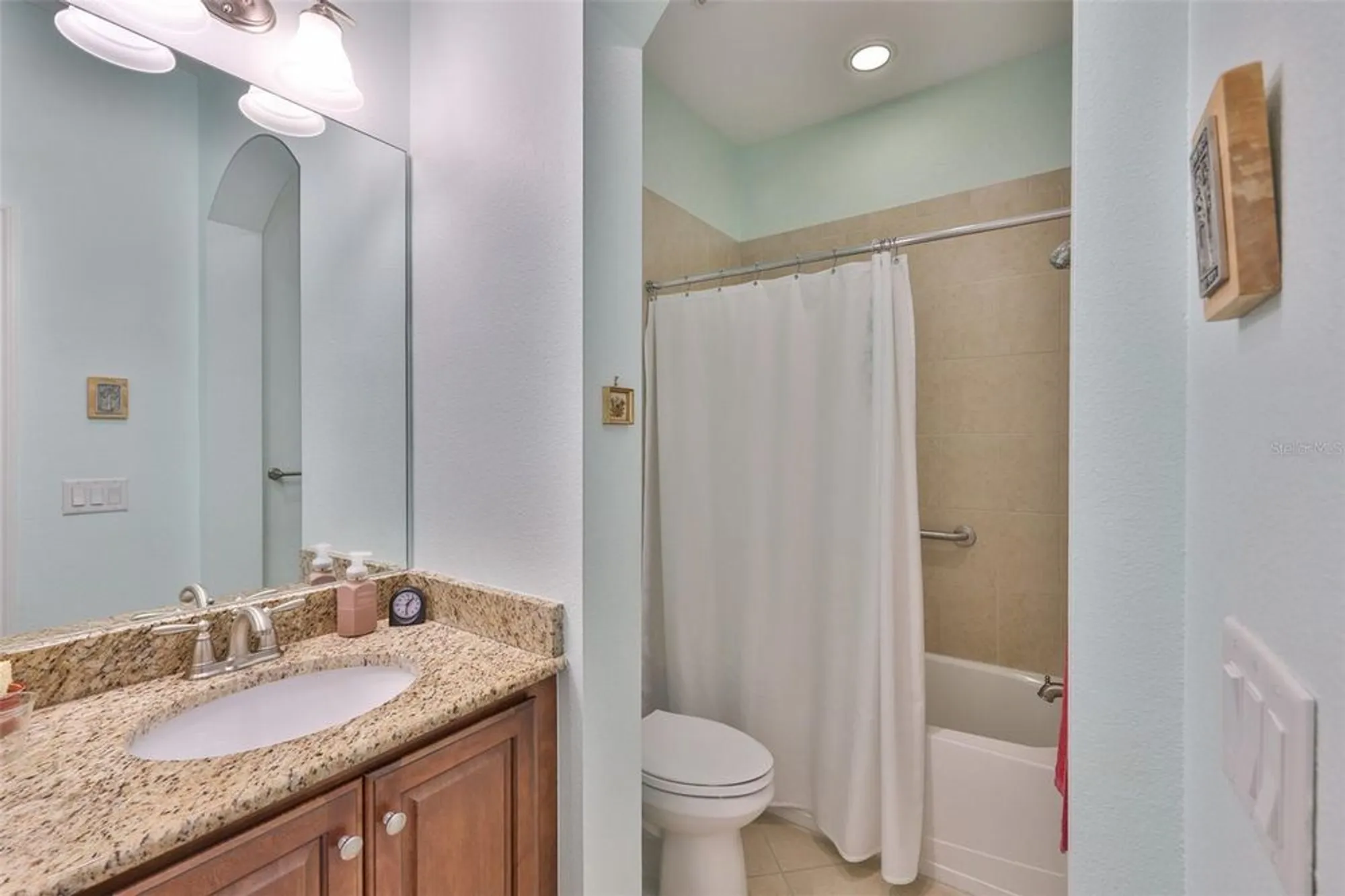 Property Slideshow image 22 of 45 | 2311 nottingham greens dr, Sun City Center, FL, 33573