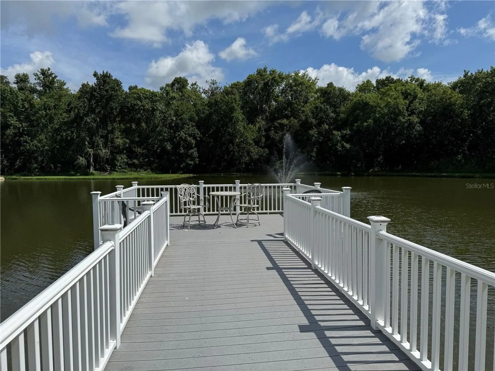 Property Slideshow image 29 of 42 | 4805 colonnades cir, Lakeland, FL, 33811