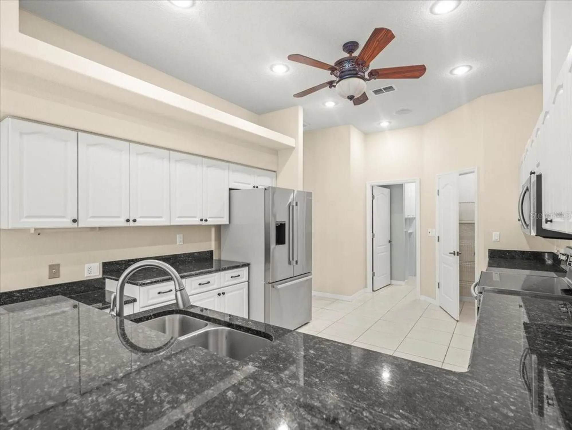 Property Slideshow image 18 of 60 | 9037 penelope dr, Weeki Wachee, FL, 34613