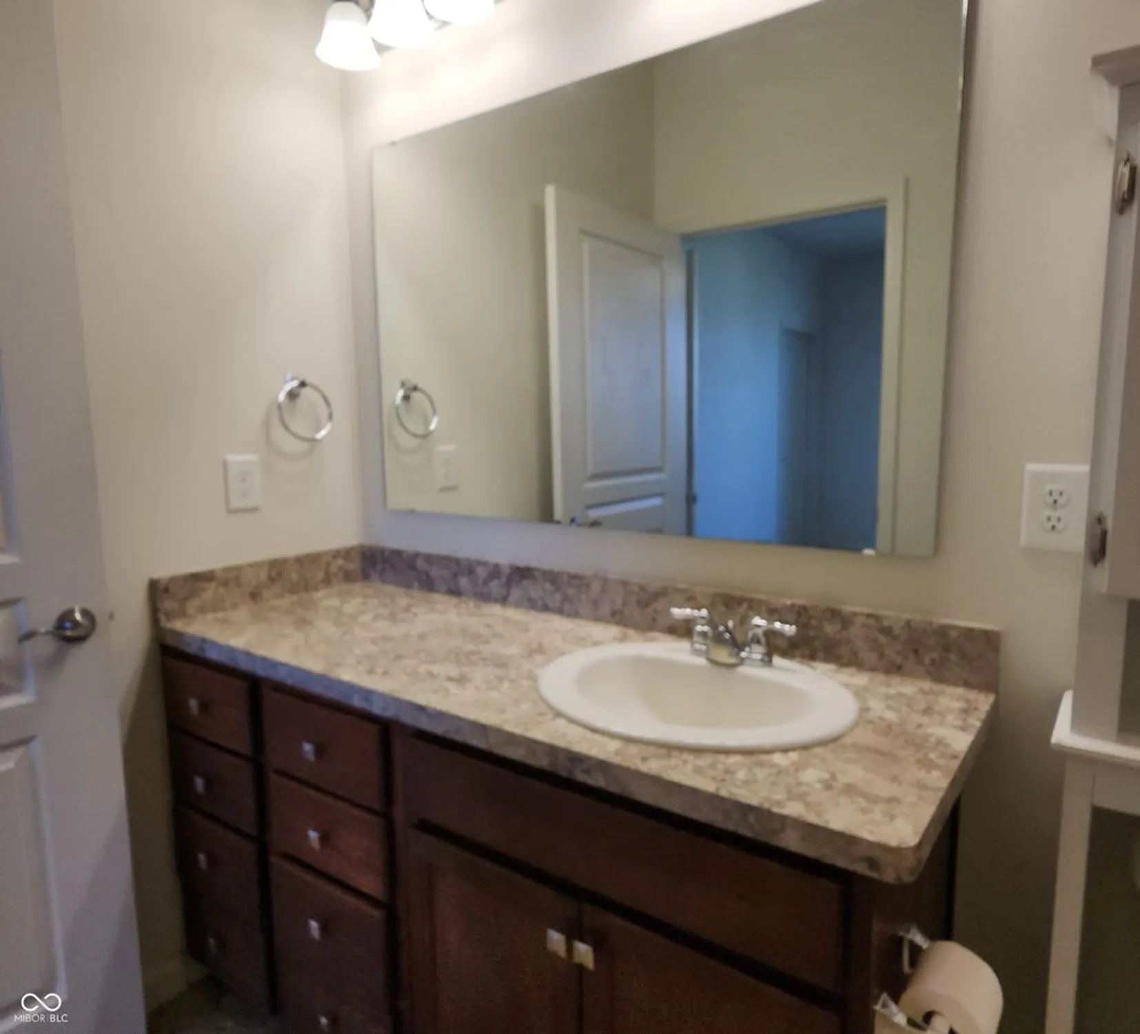 Property Slideshow image 23 of 56 | 4889 lilium dr, Plainfield, IN, 46168