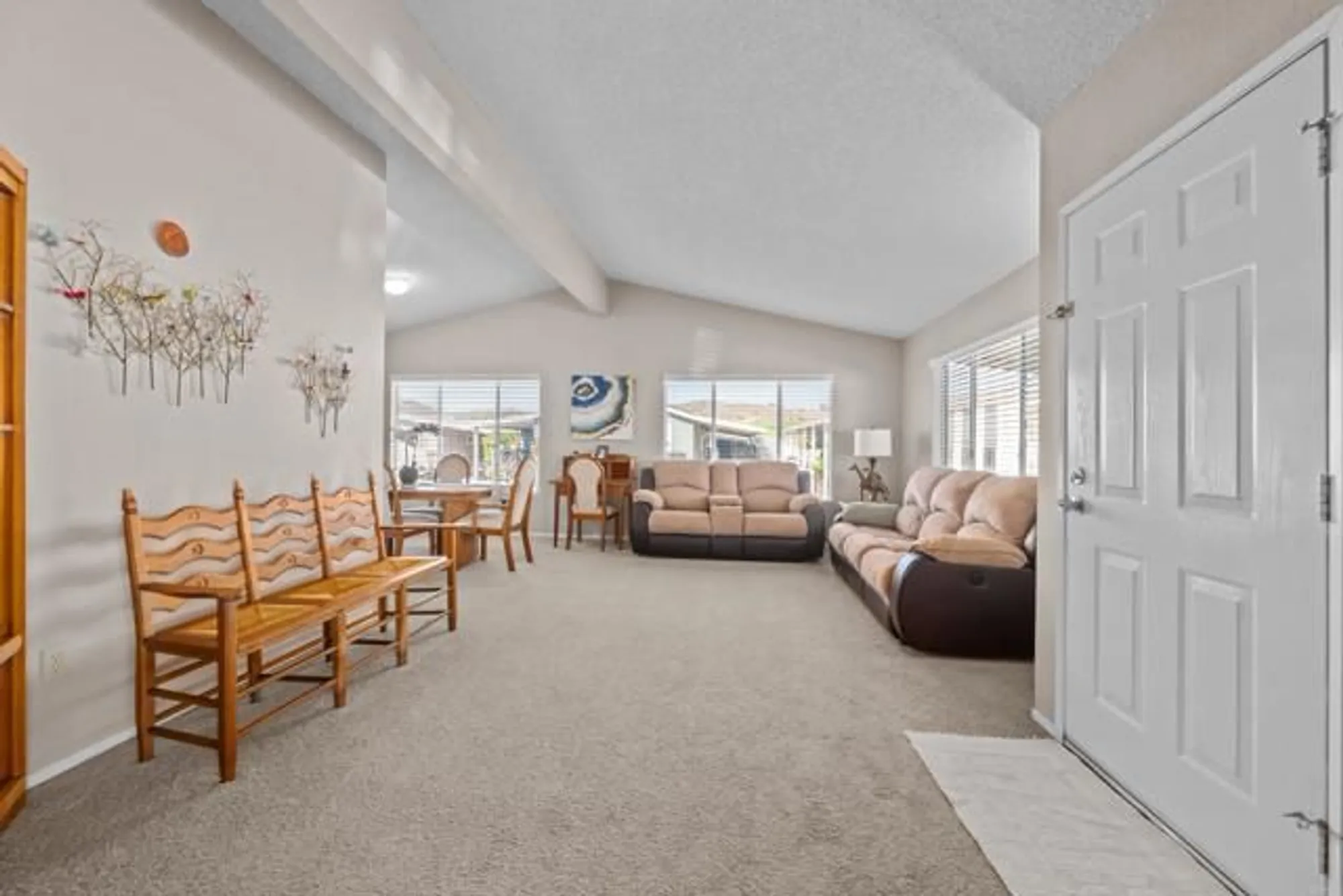 Property Slideshow image 5 of 17 | 3462 don alberto dr, Carlsbad, CA, 92010