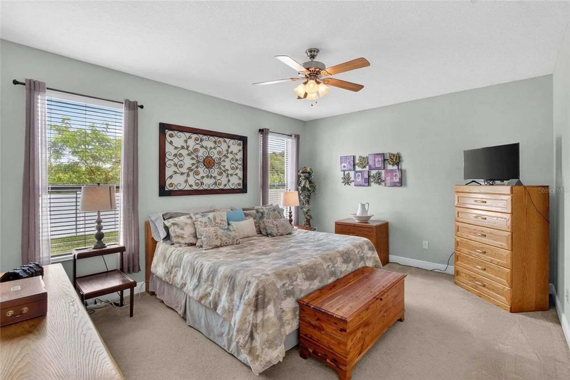 Property Slideshow image 24 of 58 | 307 bluewater falls ct, Apollo Beach, FL, 33572