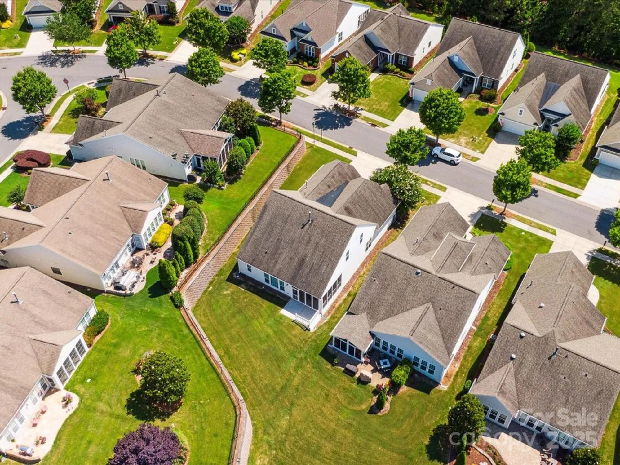 Property Slideshow image 38 of 44 | 8036 crater lake dr, Fort Mill, SC, 29707