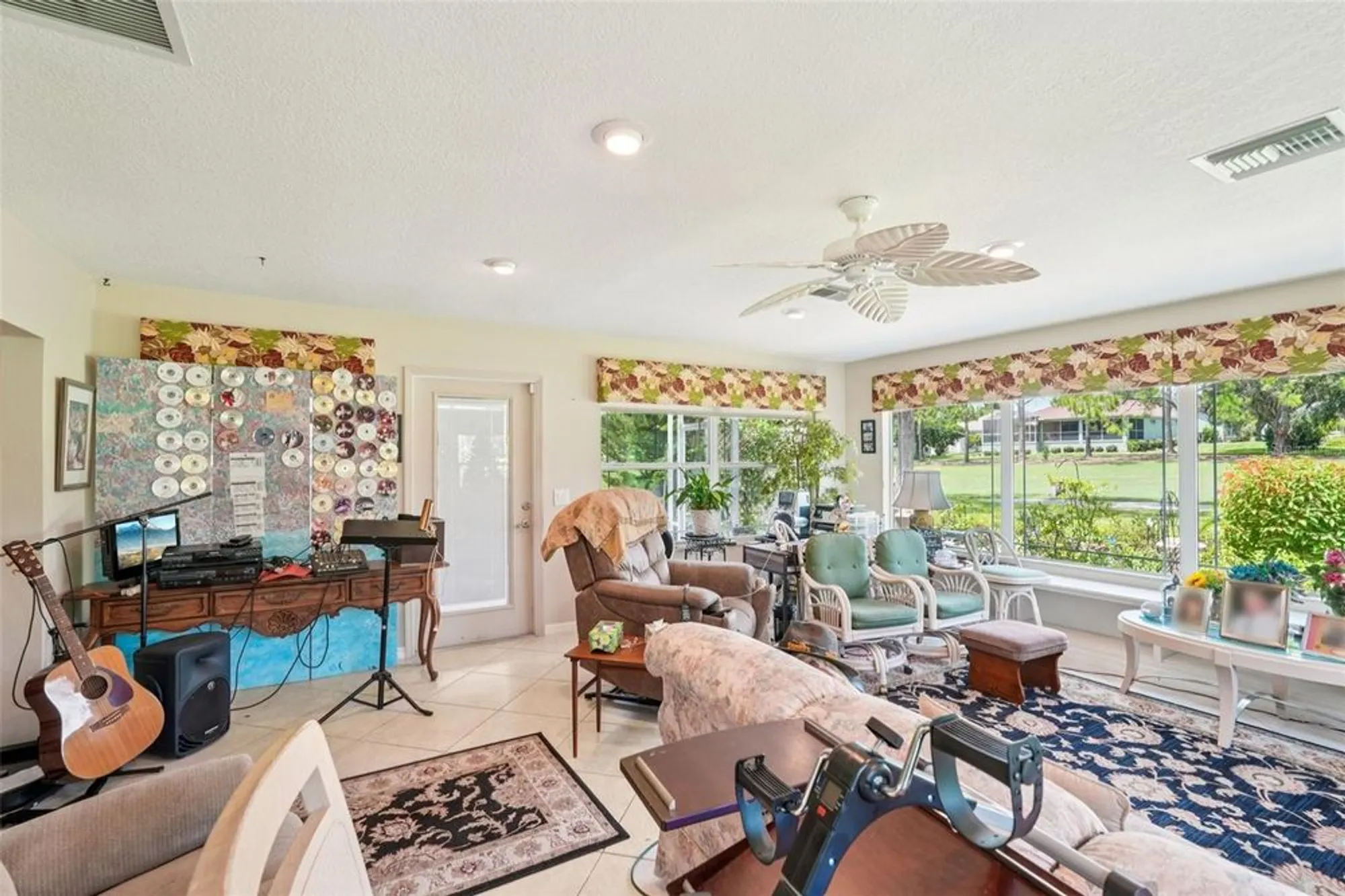 Property Slideshow image 8 of 30 | 16846 se 80th bellavista cir, The Villages, FL, 32162
