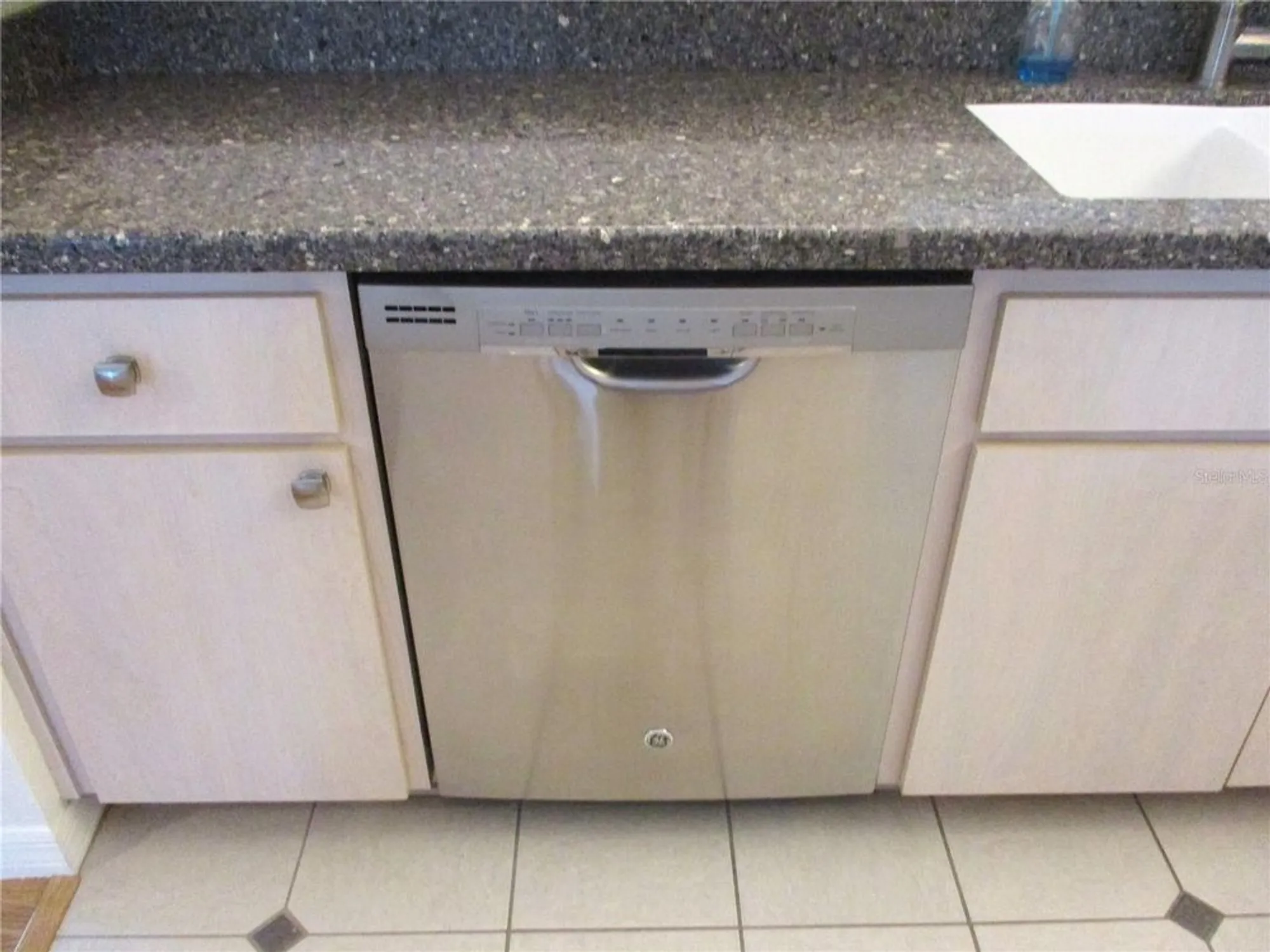 Property Slideshow image 11 of 89 | 14272 sw 112th cir, Dunnellon, FL, 34432