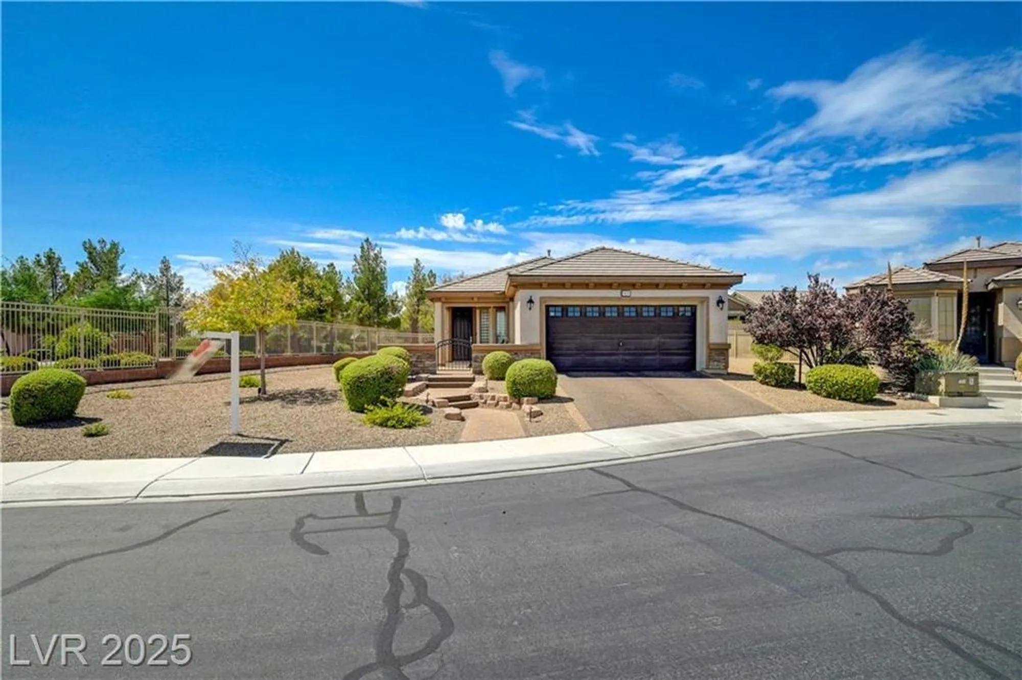 Property Slideshow image 4 of 94 | 5829 summit greens st, North Las Vegas, NV, 89081