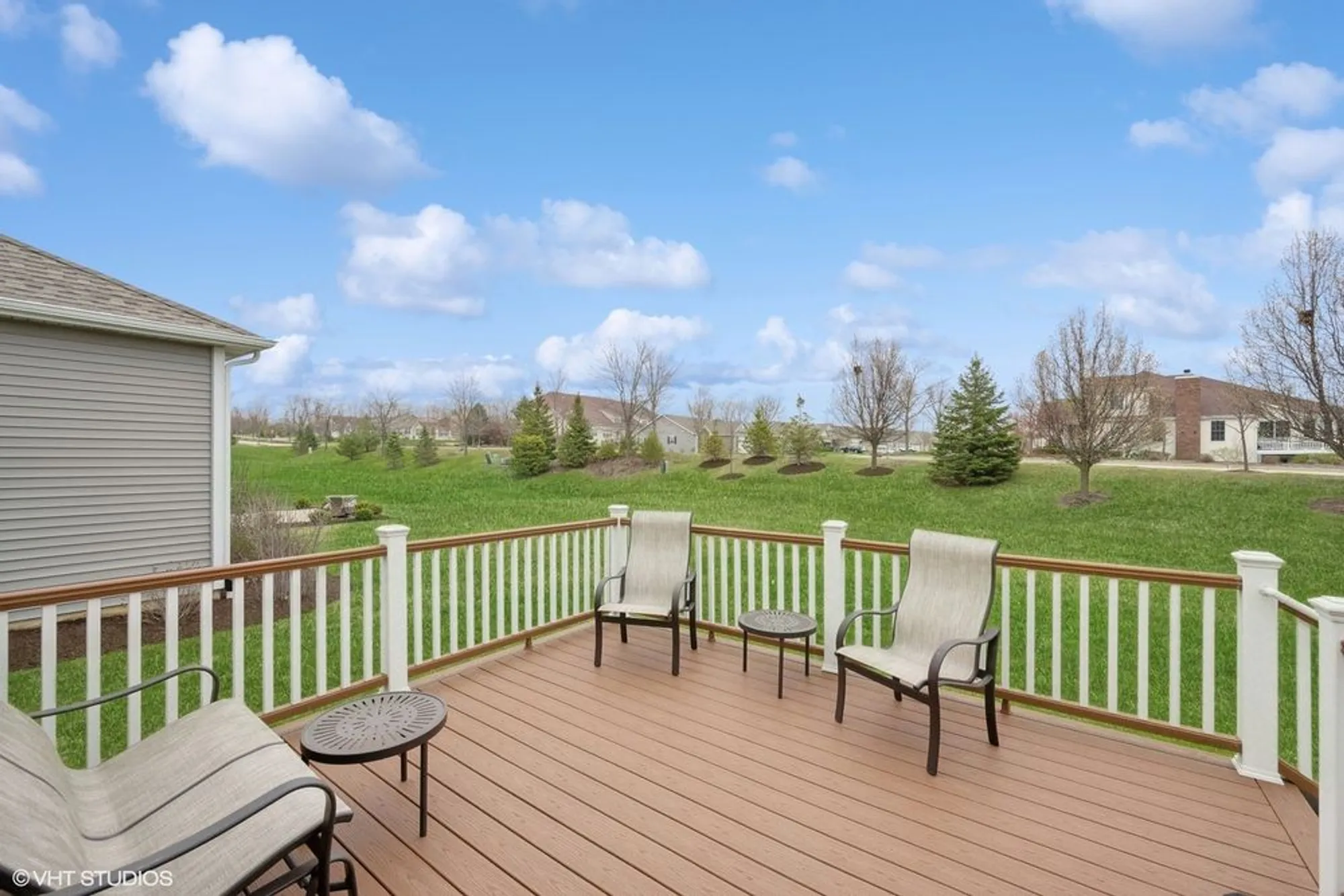 Property Slideshow image 14 of 19 | 451 mahogany dr, Algonquin, IL, 60102