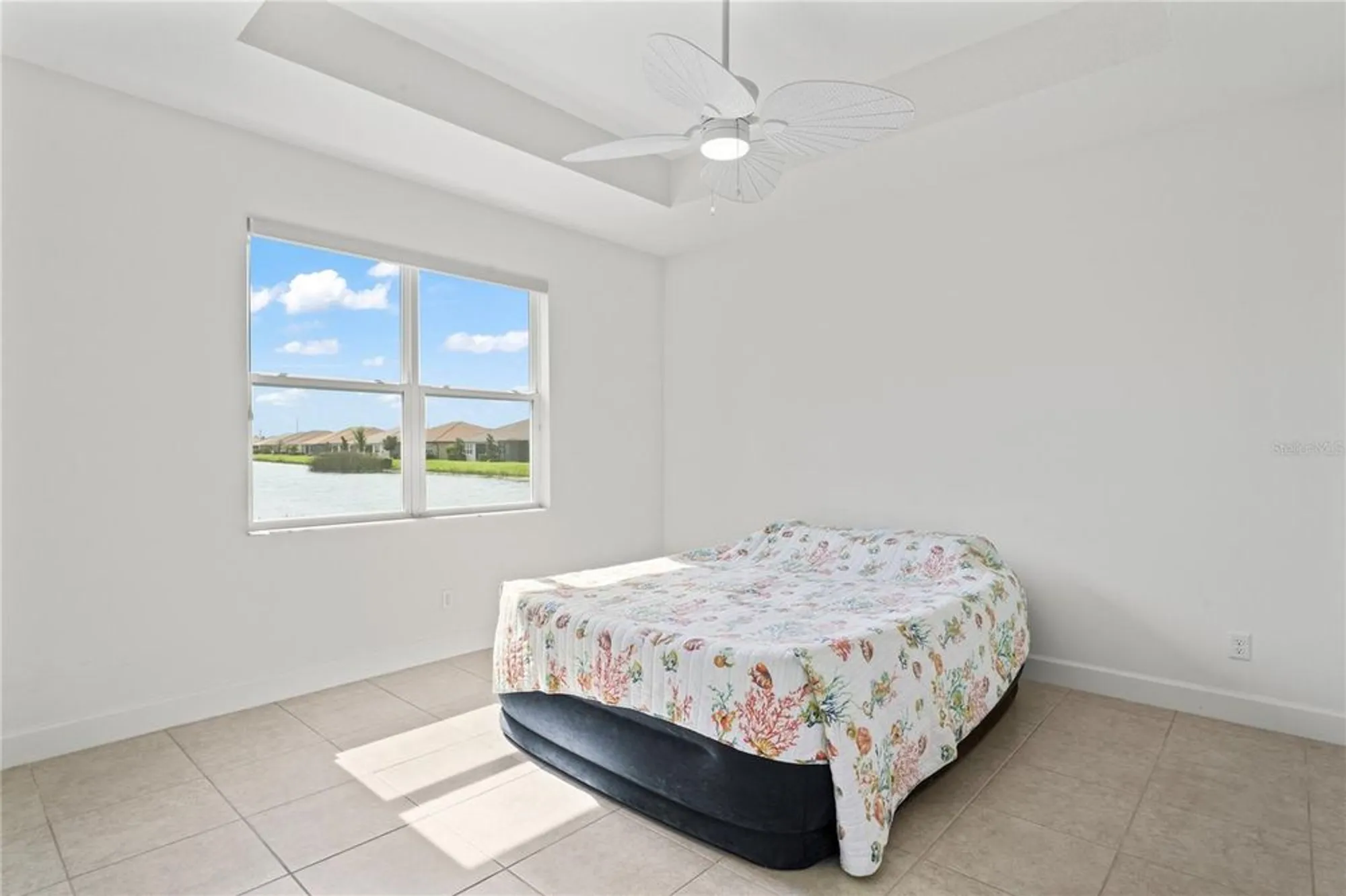 Property Slideshow image 22 of 61 | 4906 avila lakes dr, Wimauma, FL, 33598