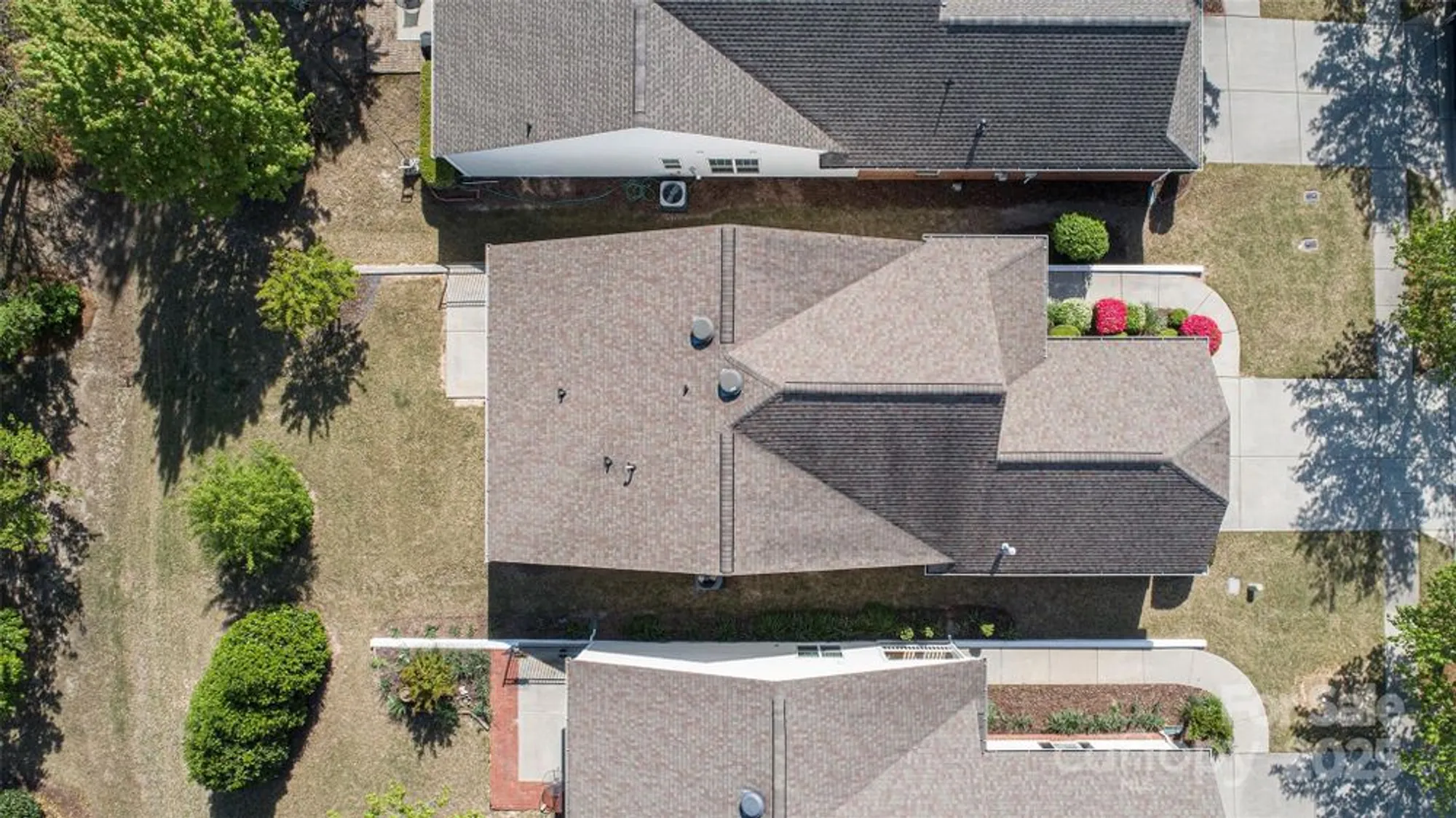 Property Slideshow image 25 of 37 | 3040 azalea dr, Indian Land, SC, 29707