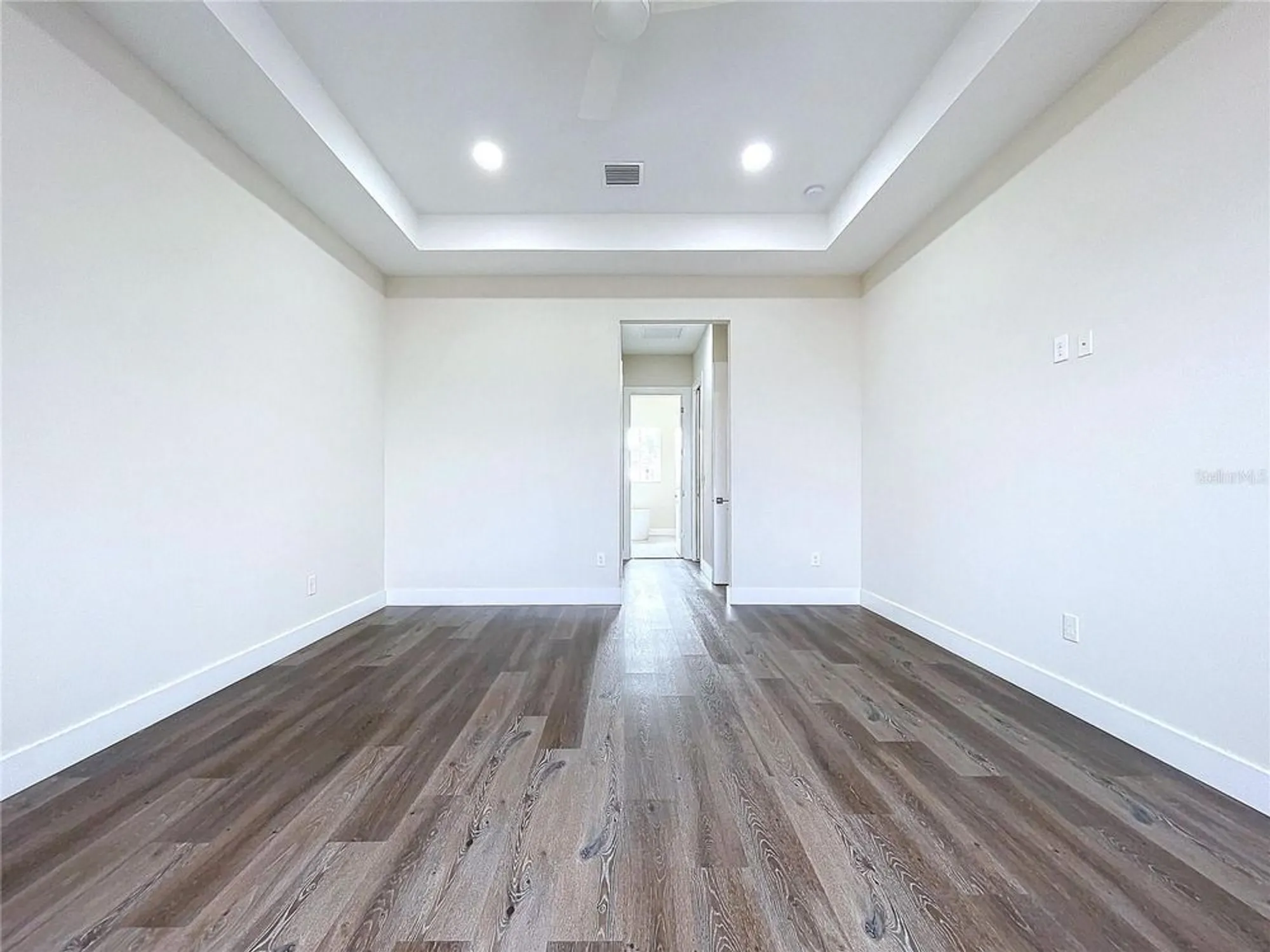 Property Slideshow image 11 of 92 | 9065 mississippi run, Weeki Wachee, FL, 34613