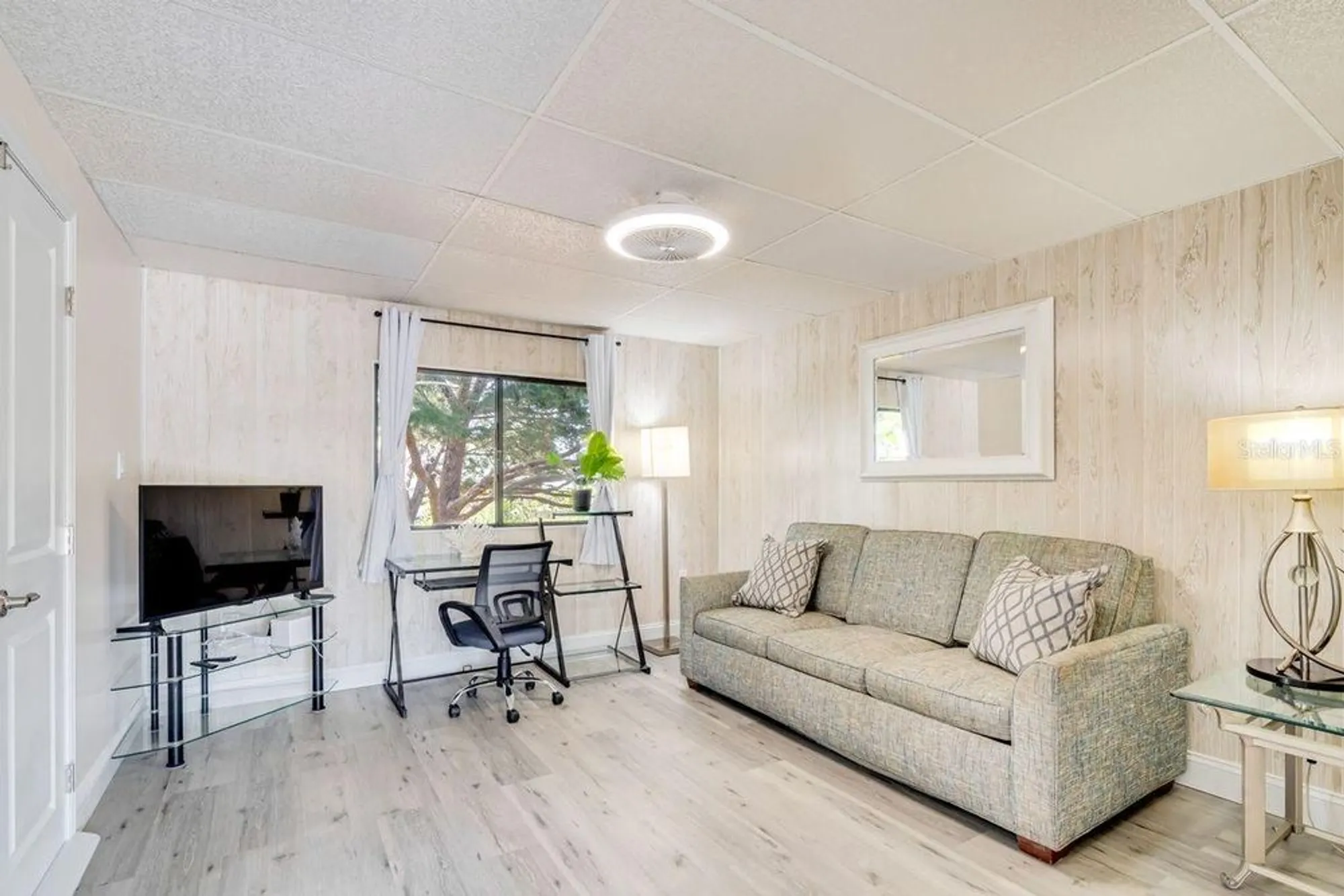 Property Slideshow image 27 of 28 | 1224 dustin dr, Lady Lake, FL, 32159