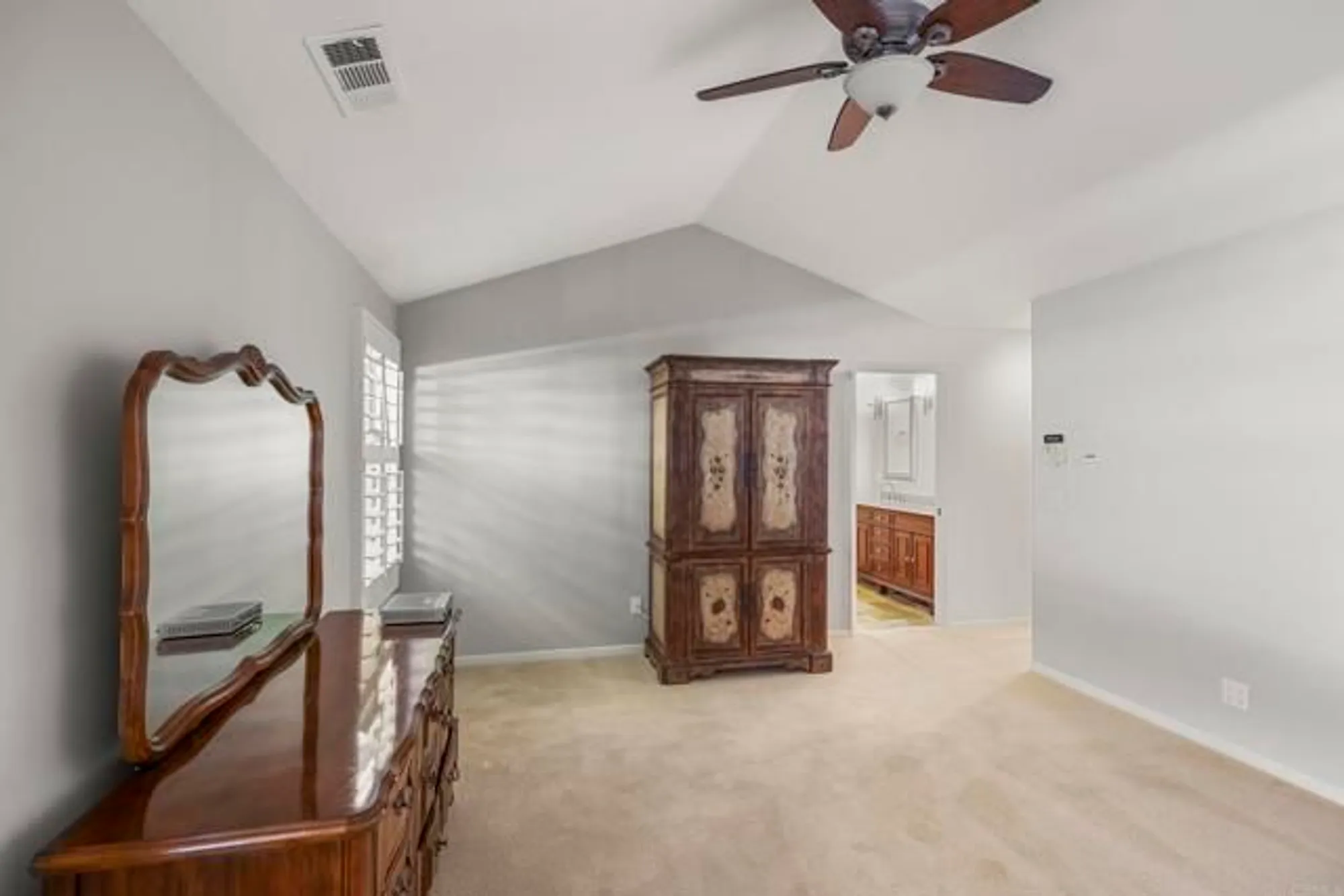 Property Slideshow image 34 of 58 | 1057 ridge heights dr, Fallbrook, CA, 92028